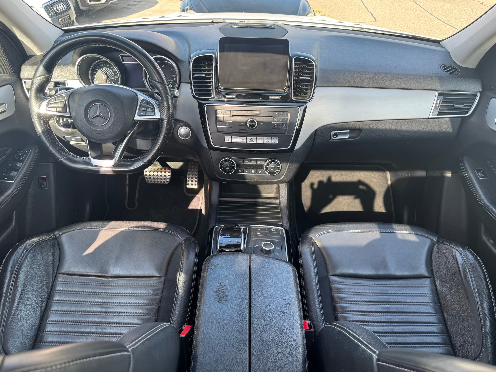 MERCEDES-BENZ GLE 250 d 4Matic 9G-Tronic-image-8