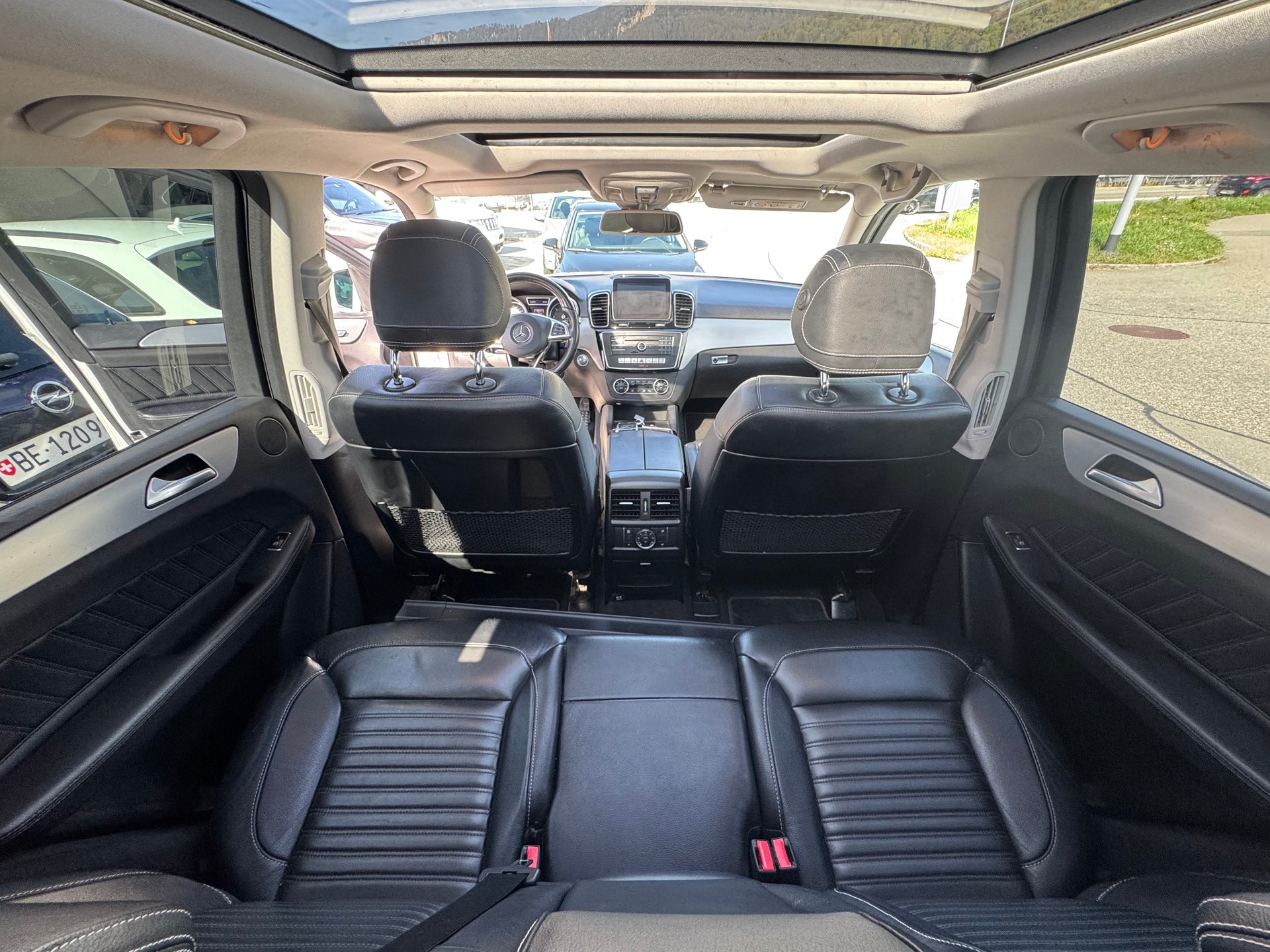 MERCEDES-BENZ GLE 250 d 4Matic 9G-Tronic-image-11