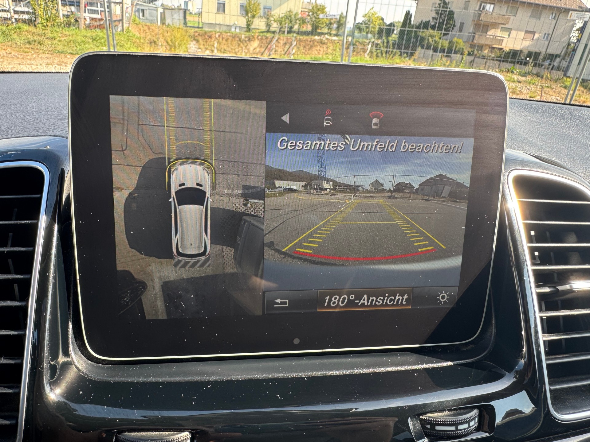 MERCEDES-BENZ GLE 250 d 4Matic 9G-Tronic-image-13