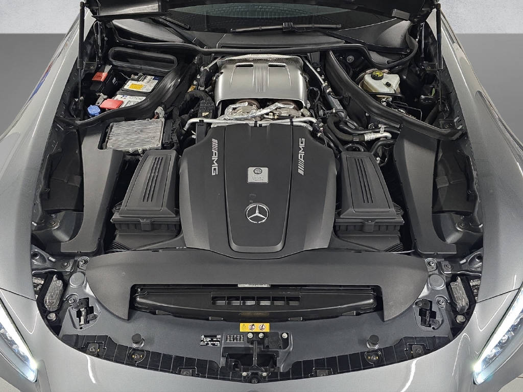 MERCEDES-BENZ AMG GT Coupé-image-9