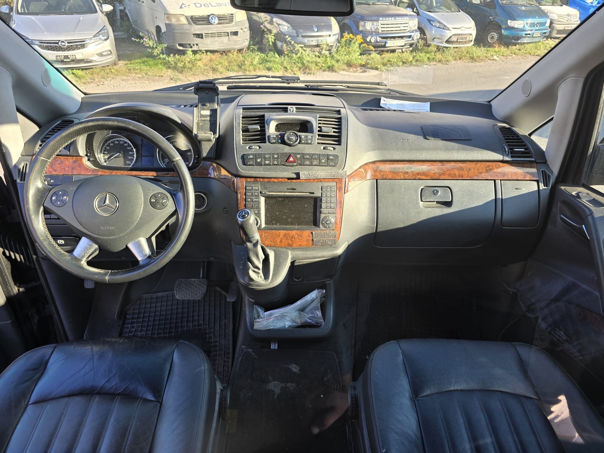 MERCEDES-BENZ Viano 2.2 CDI Blue Efficiency Ambiente EL 4Matic A-image-15