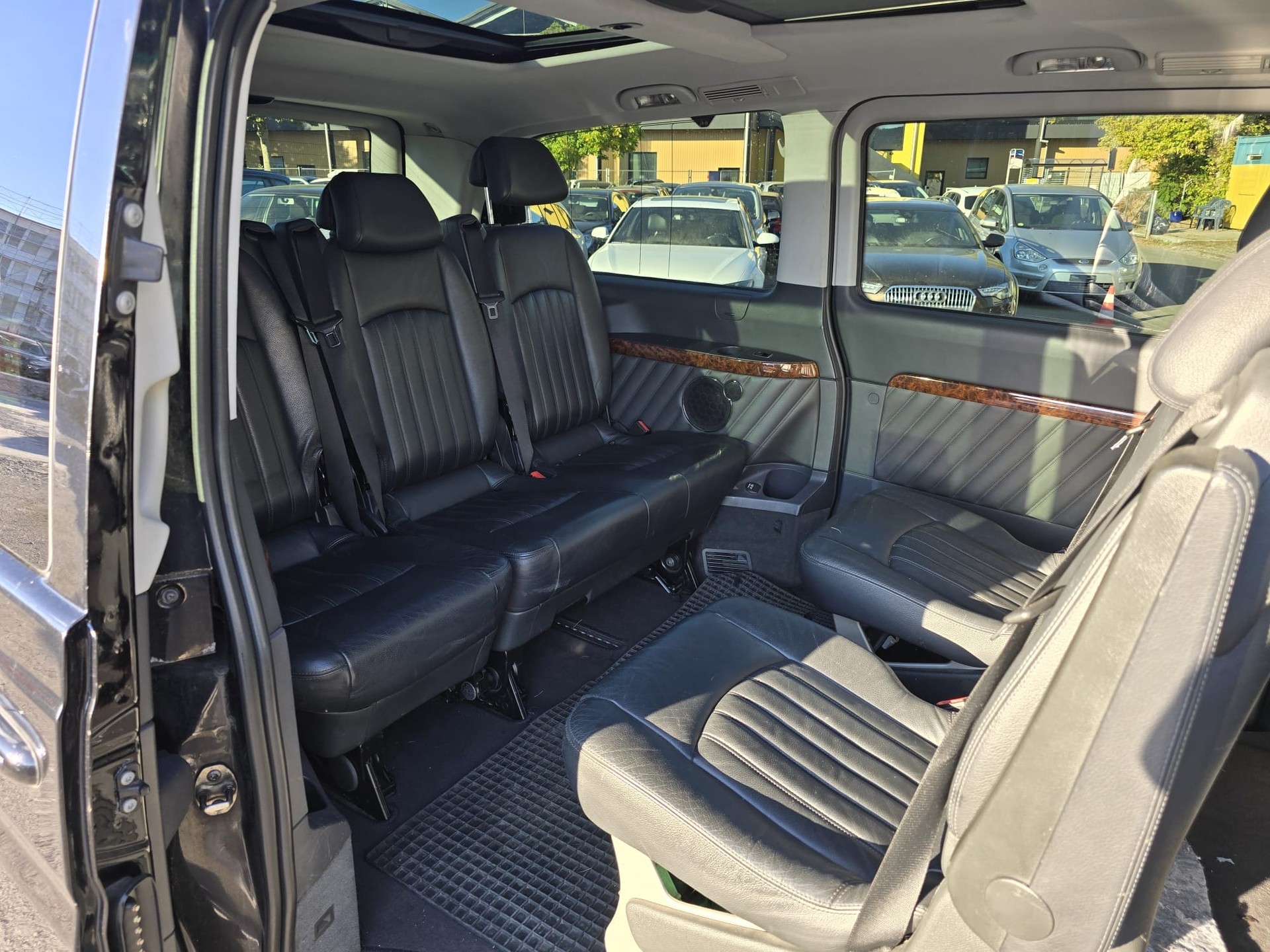 MERCEDES-BENZ Viano 2.2 CDI Blue Efficiency Ambiente EL 4Matic A-image-10