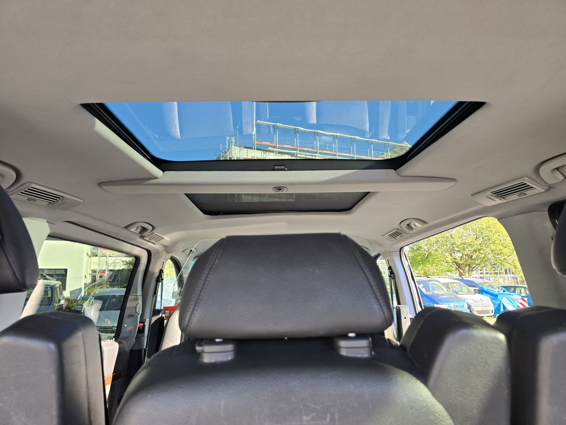 MERCEDES-BENZ Viano 2.2 CDI Blue Efficiency Ambiente EL 4Matic A-image-13