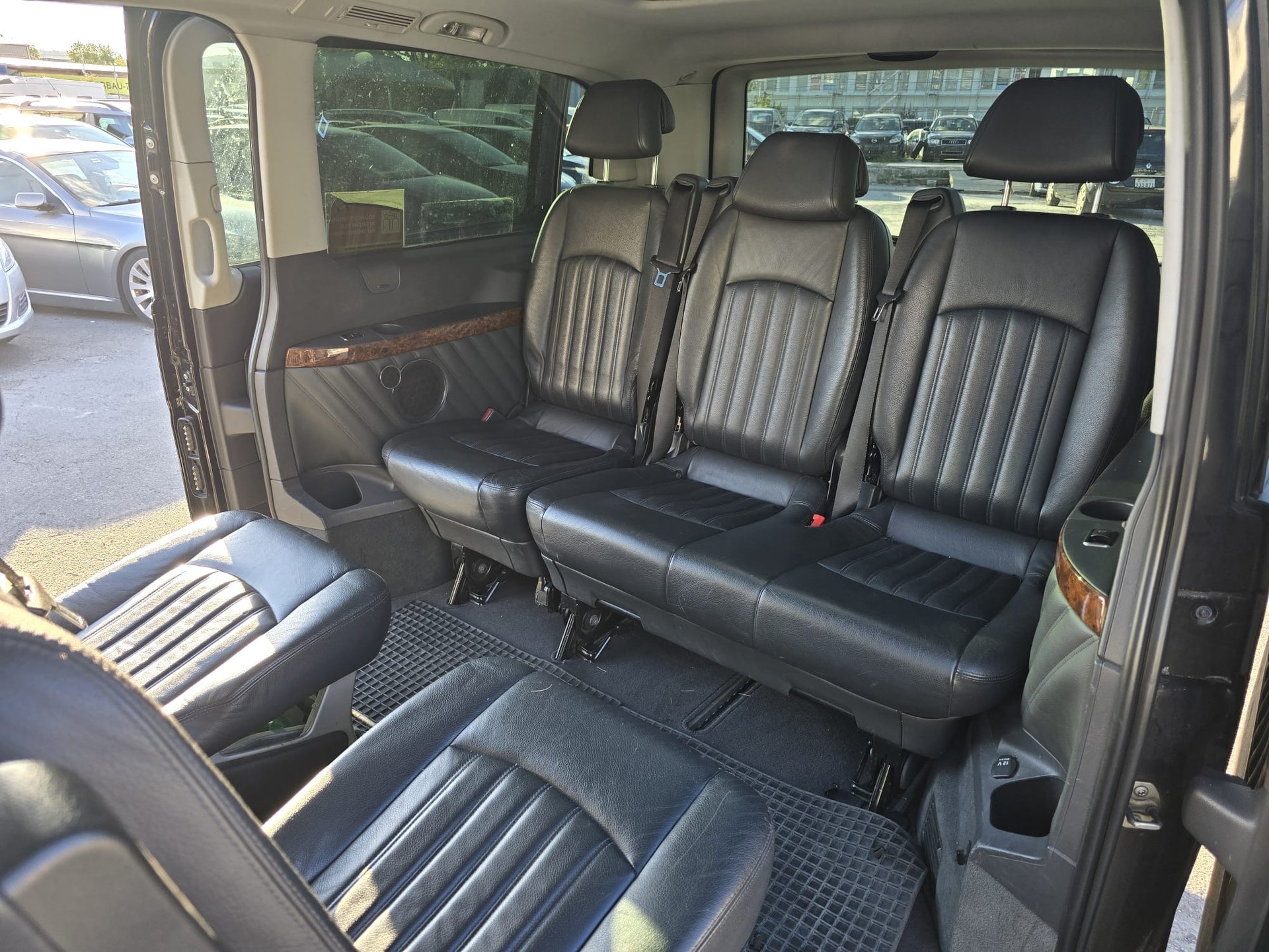 MERCEDES-BENZ Viano 2.2 CDI Blue Efficiency Ambiente EL 4Matic A-image-14