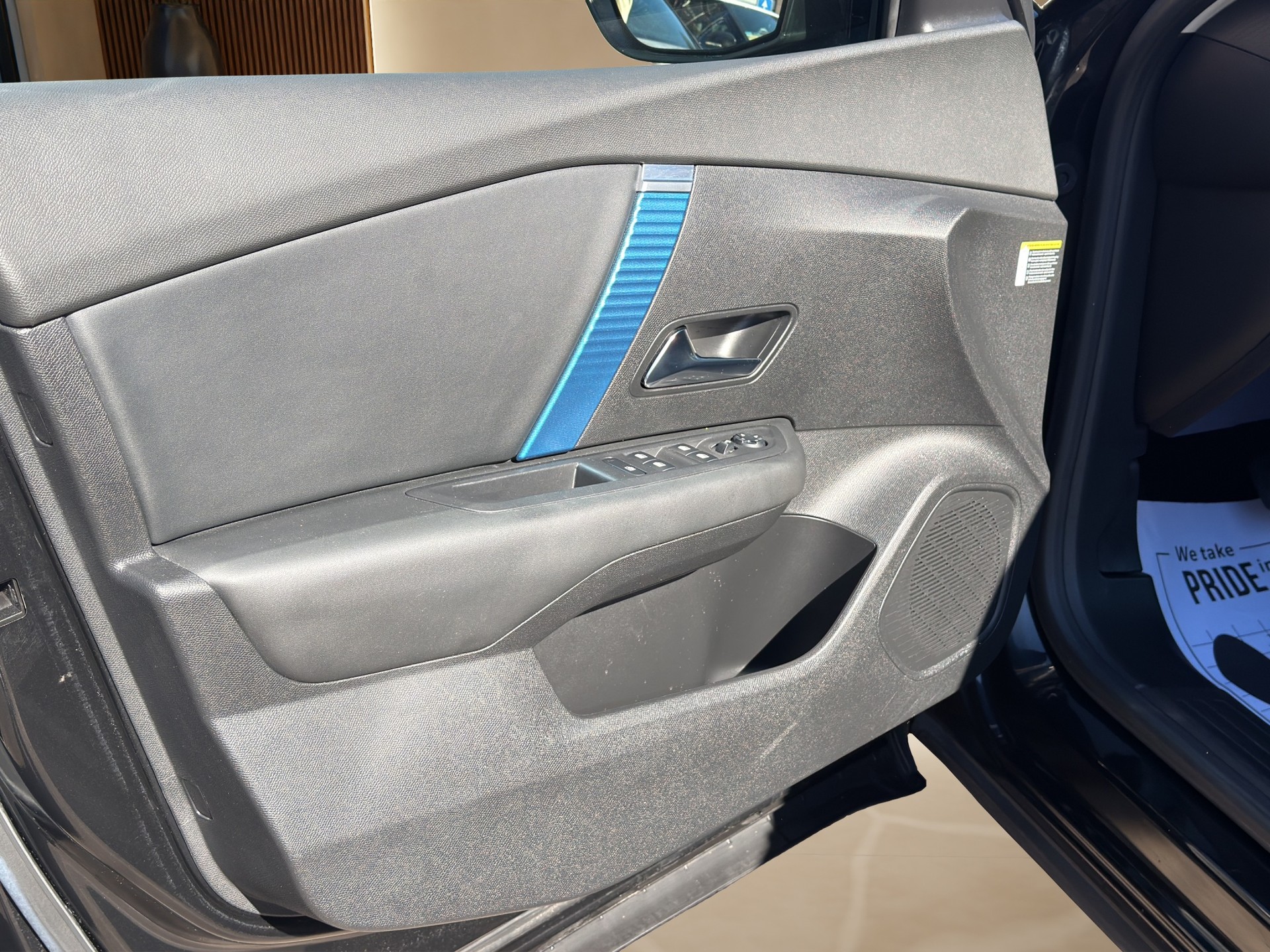 CITROEN C4 Electric Shine Pack-image-16