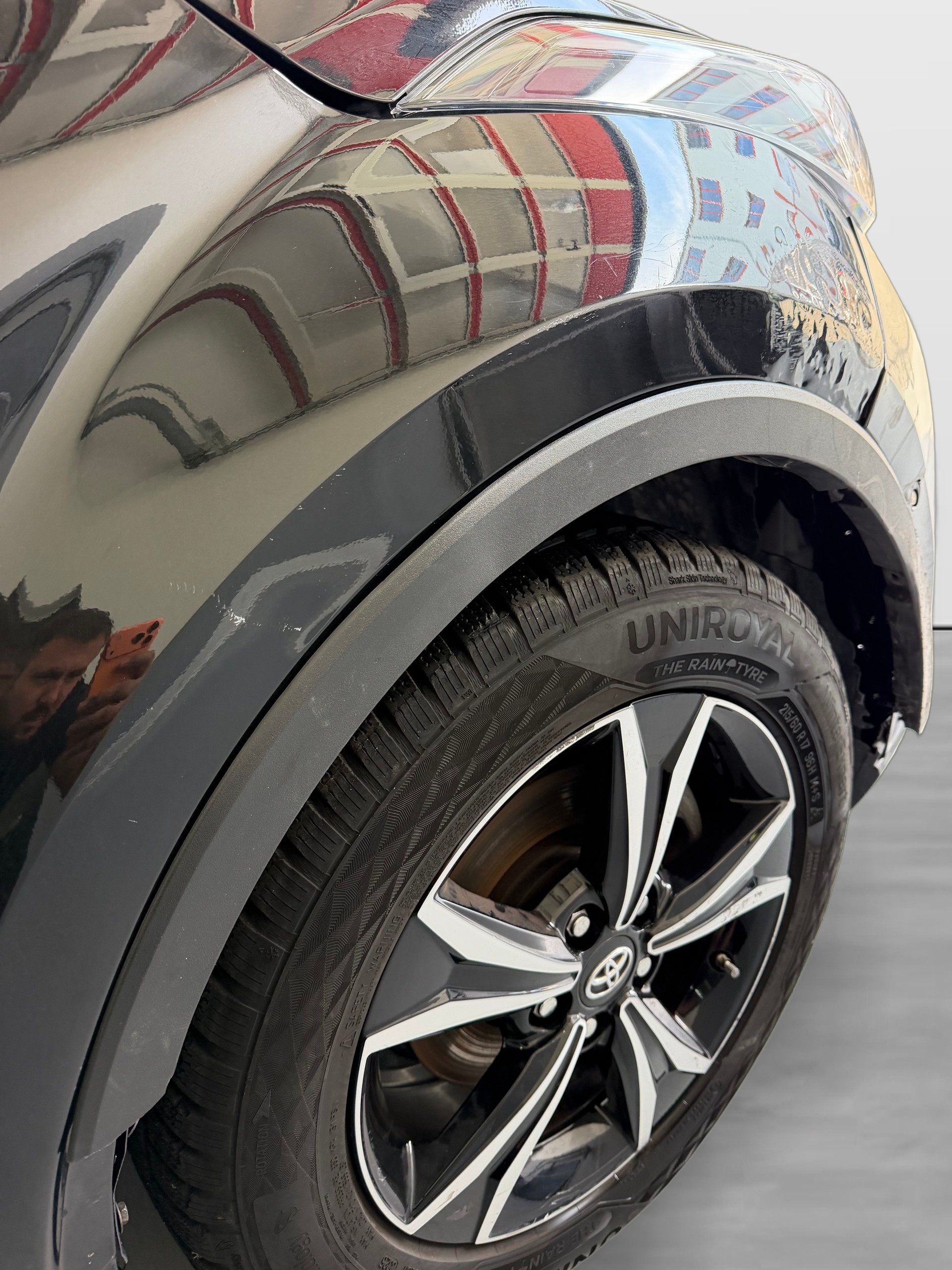 TOYOTA C-HR 2.0 HSD CVT Trend-image-13