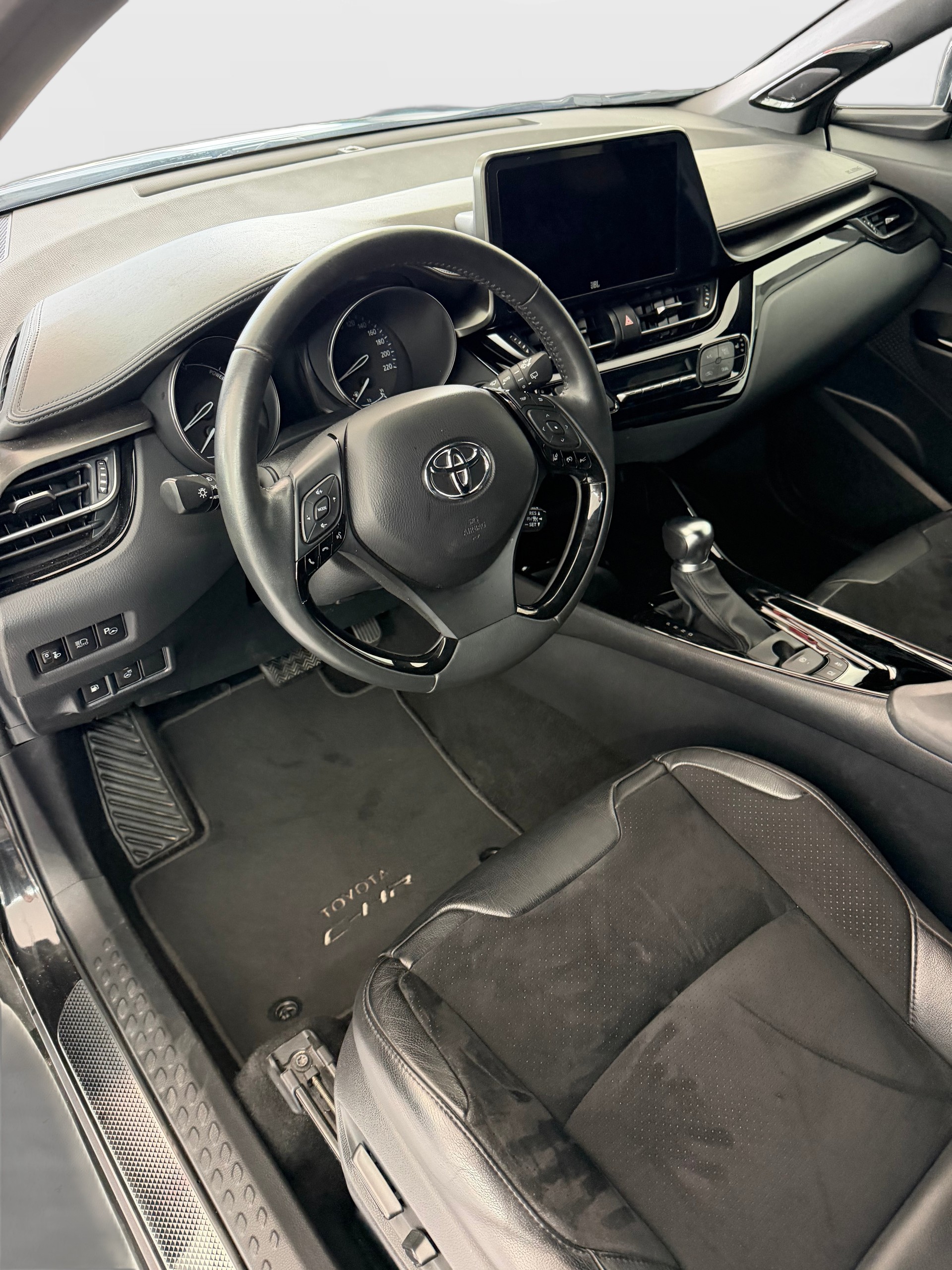 TOYOTA C-HR 2.0 HSD CVT Trend-image-7
