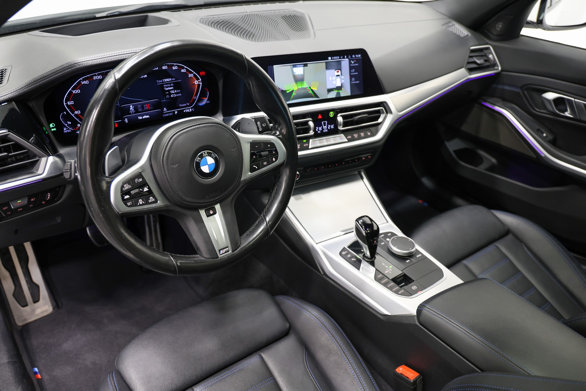 BMW M340d xDrive 48V Touring Steptronic Sport *CH-Fahrzeug*-image-10
