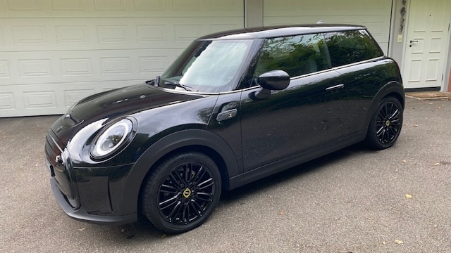 MINI Cooper SE-image-1