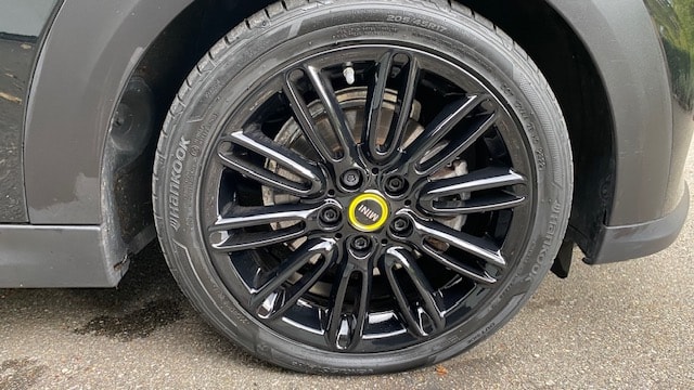 MINI Cooper SE-image-7