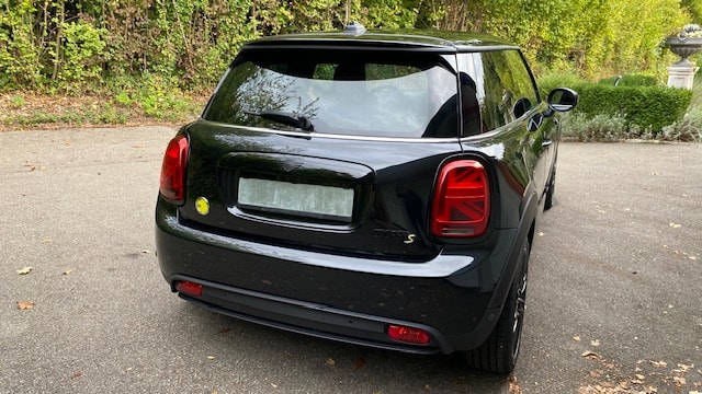 MINI Cooper SE-image-5