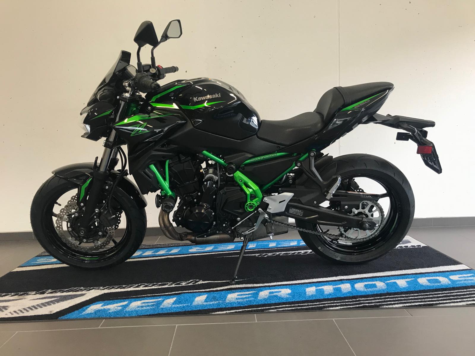 KAWASAKI Z 650 (35kW)-showroom-element-1