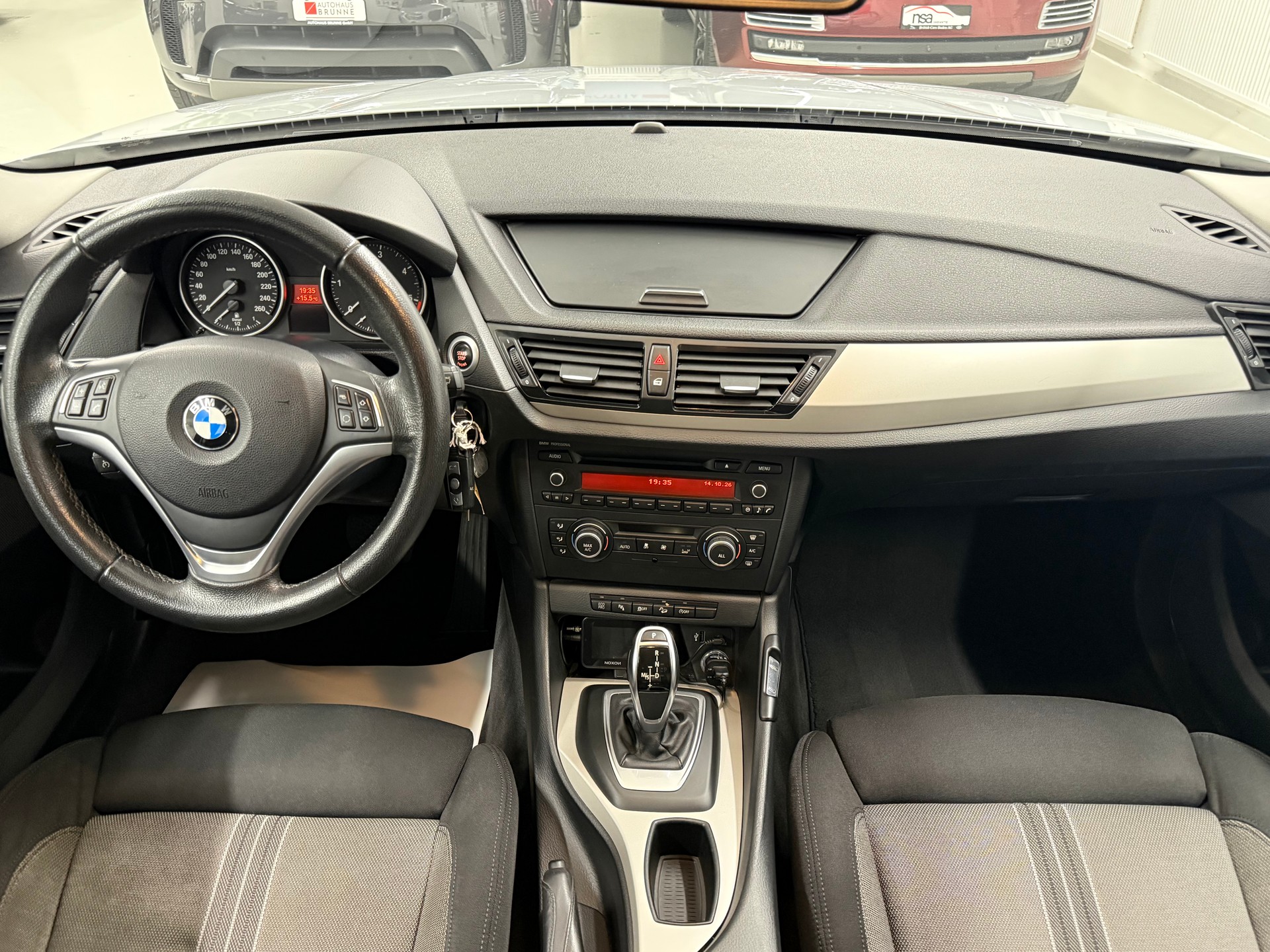 BMW X1 xDrive 18d Steptronic Allrad-image-11