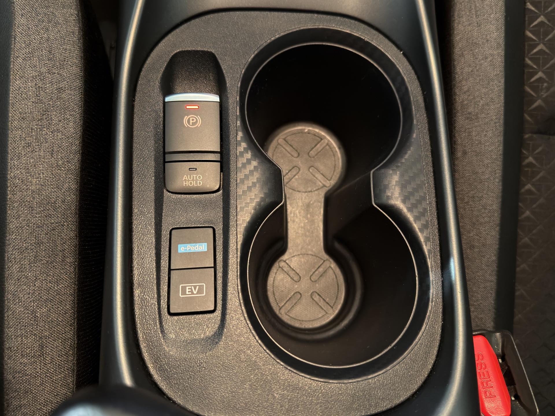 NISSAN Juke 1.6 FHEV N-Connecta-image-19