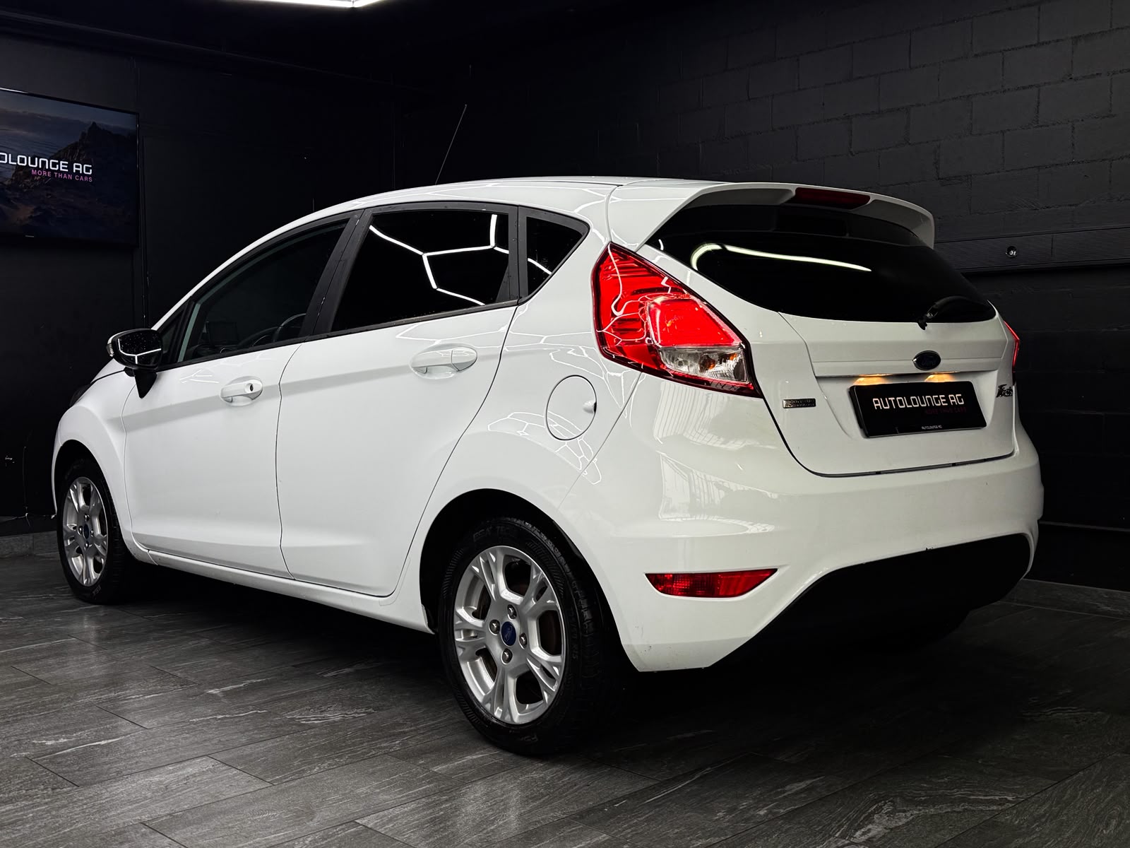 FORD Fiesta 1.0 SCTi Titanium-image-6