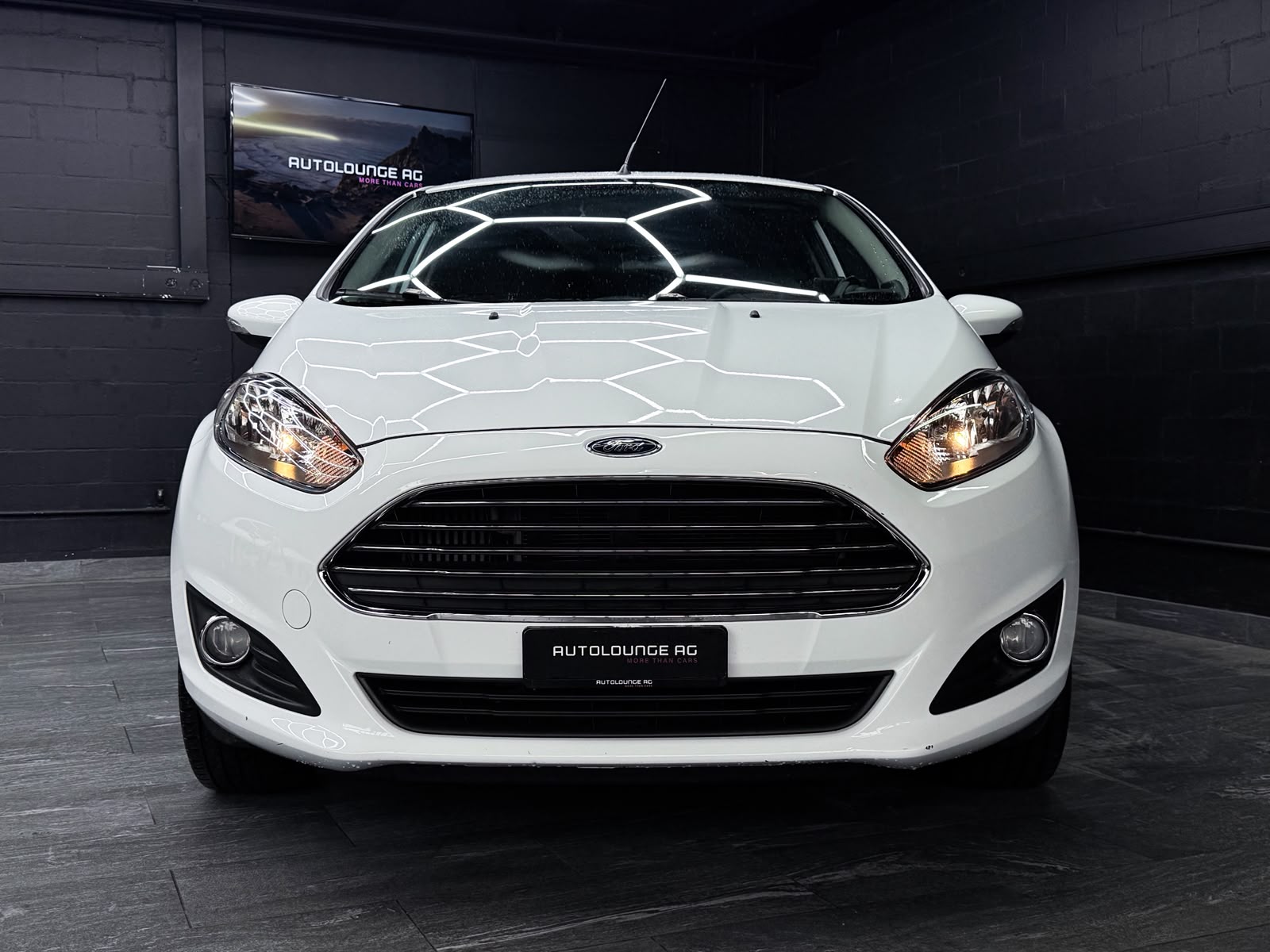 FORD Fiesta 1.0 SCTi Titanium-image-3