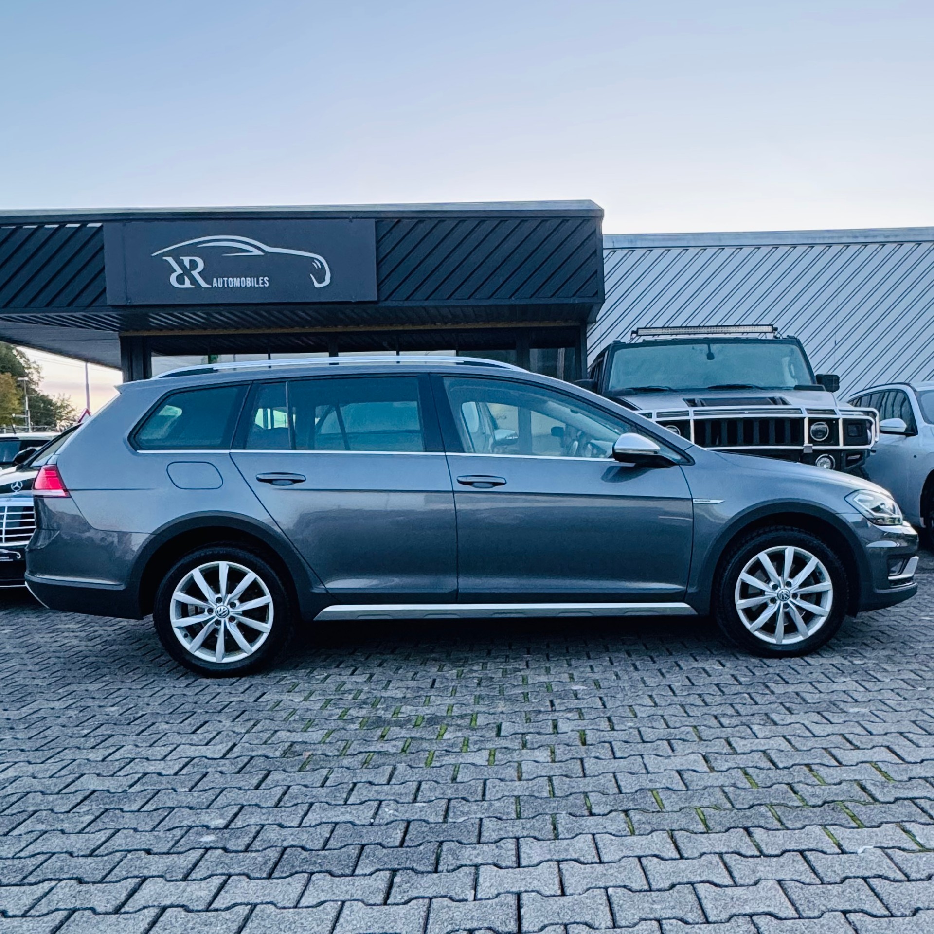VW Golf 2.0 TDI Alltrack 4Motion DSG-image-1