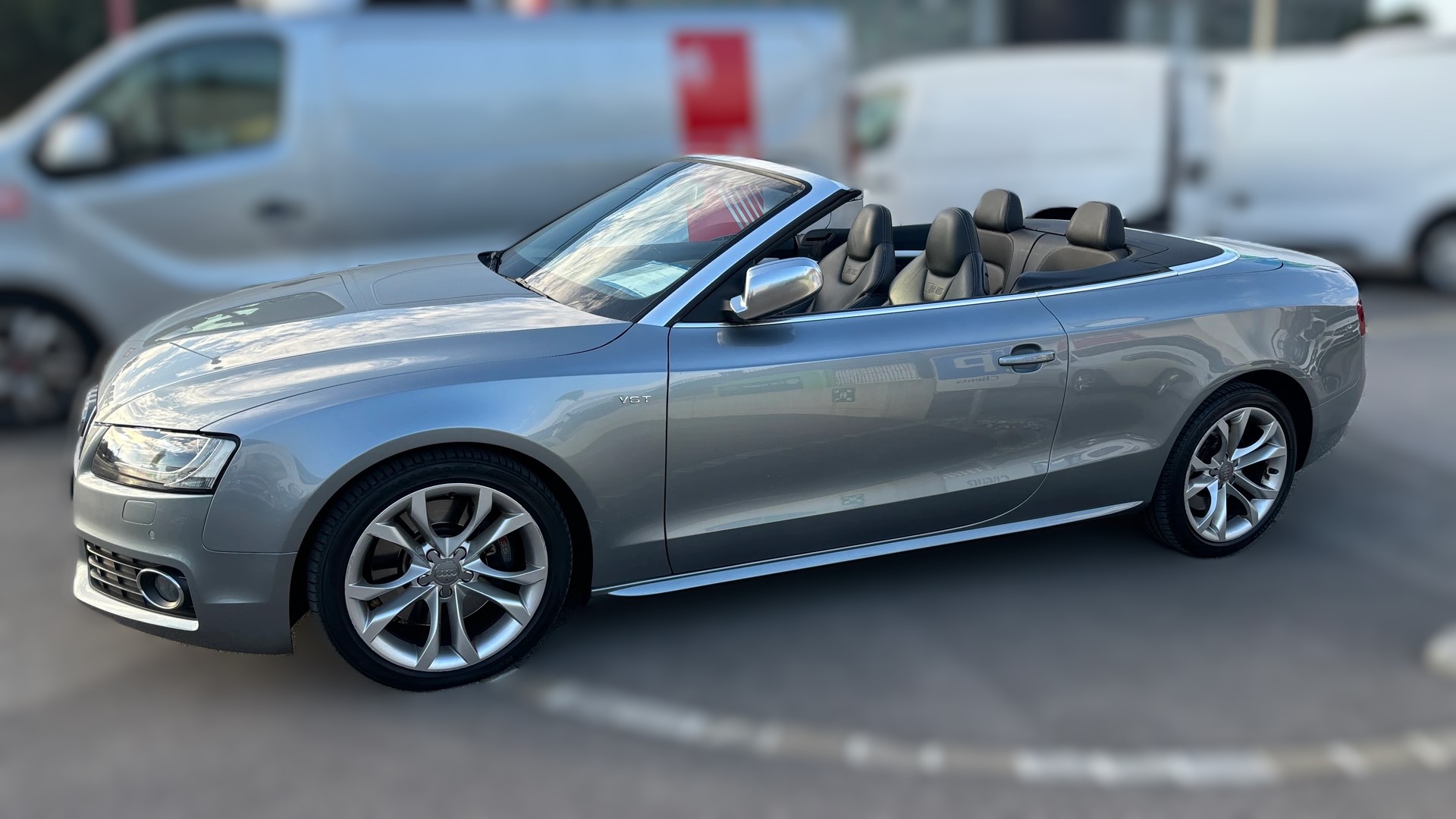AUDI S5 Cabrio 3.0 TFSI quattro S-tronic-image-3