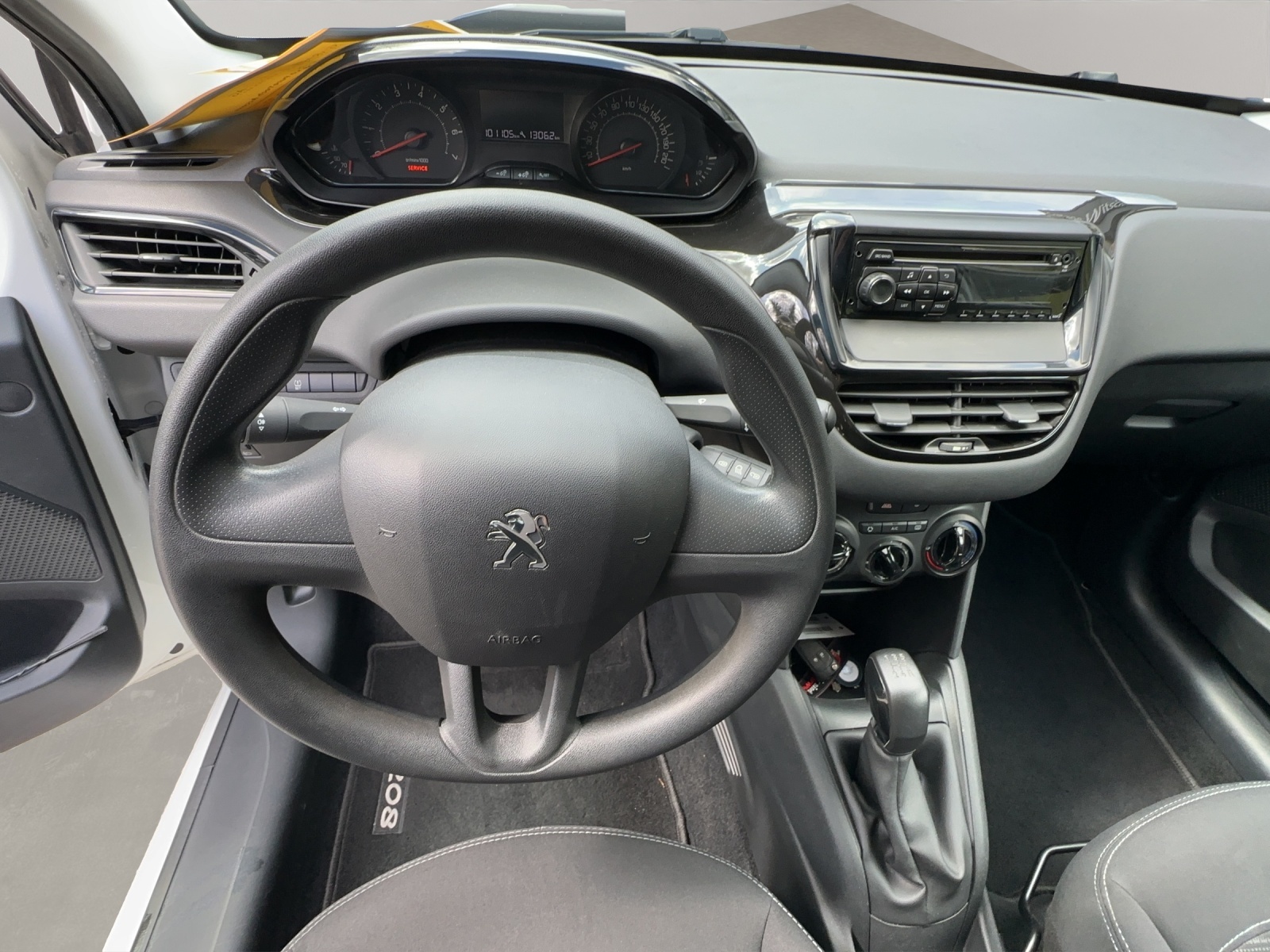 PEUGEOT 208 1.0 PureTech Access-image-9