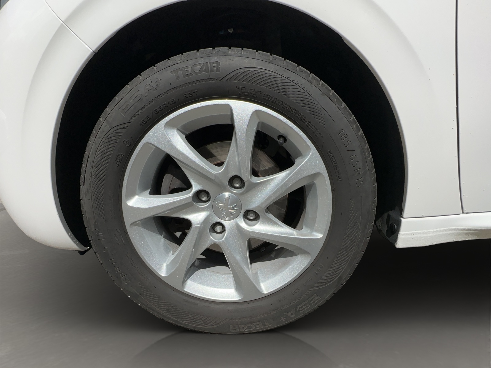PEUGEOT 208 1.0 PureTech Access-image-15
