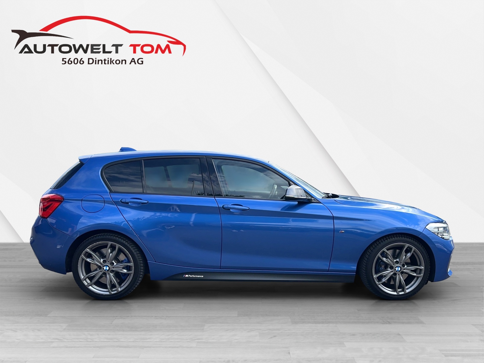 BMW M140i xDrive Steptronic-image-5