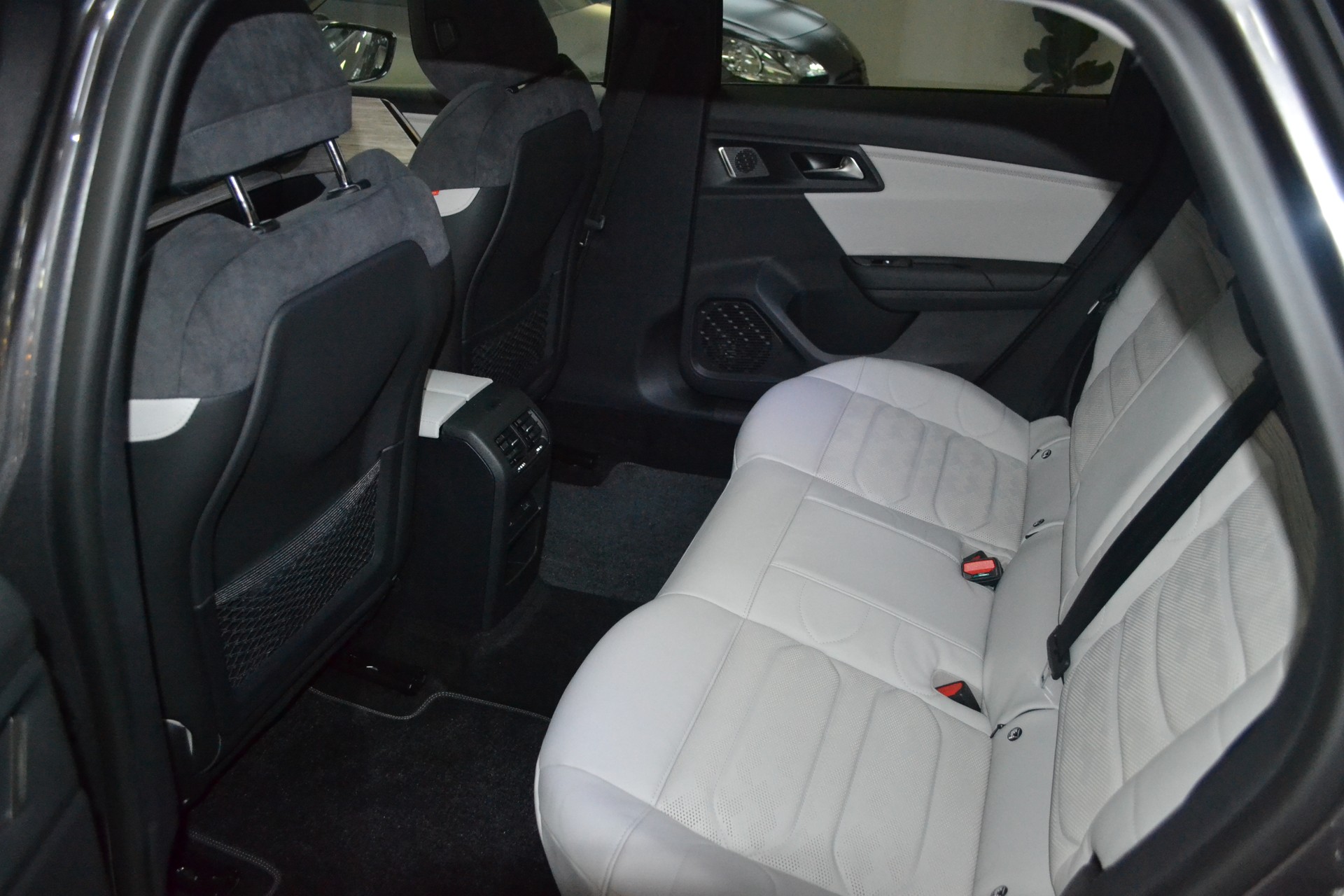 CITROEN C5 X Hypnos Sonderserie-image-6