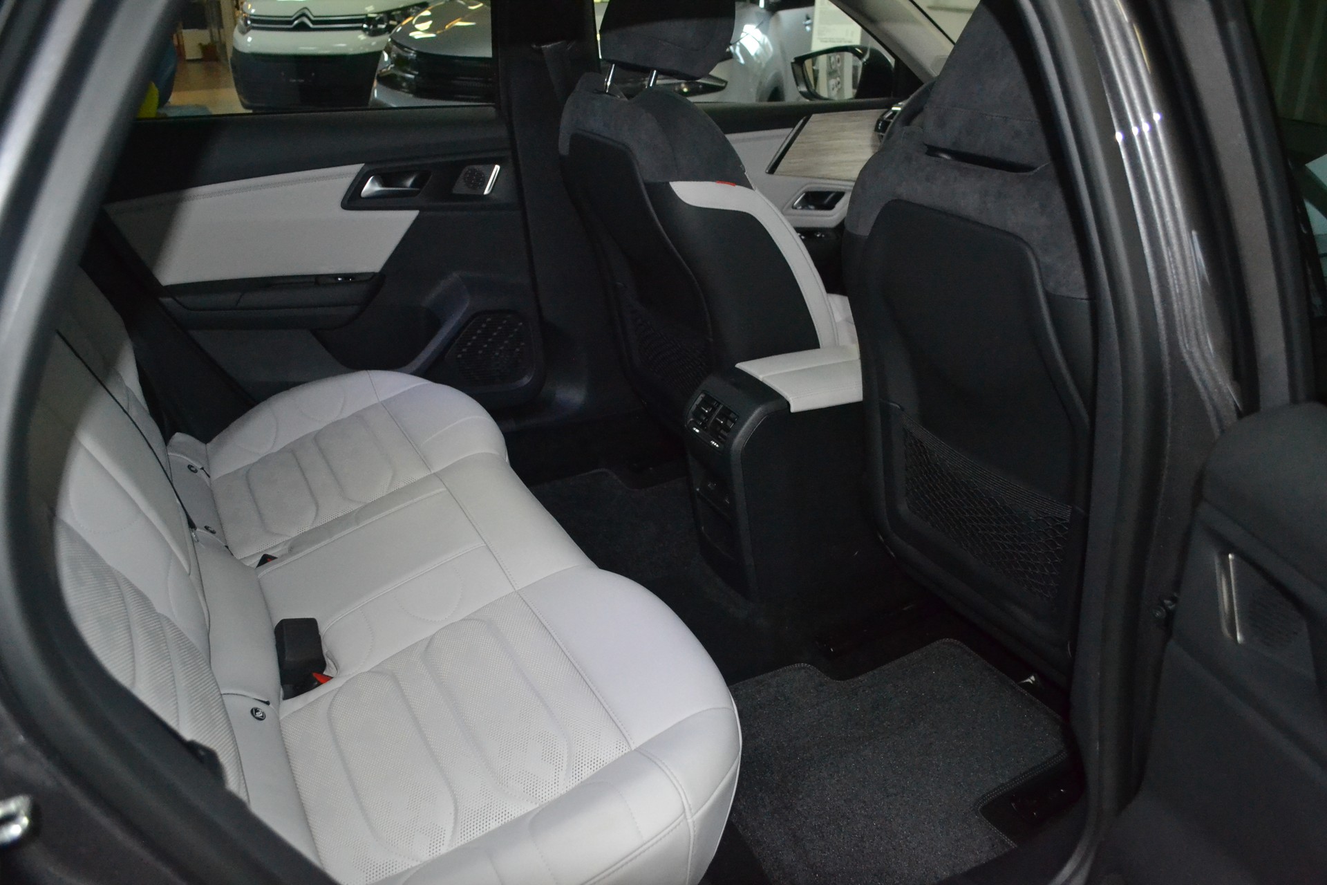 CITROEN C5 X Hypnos Sonderserie-image-7