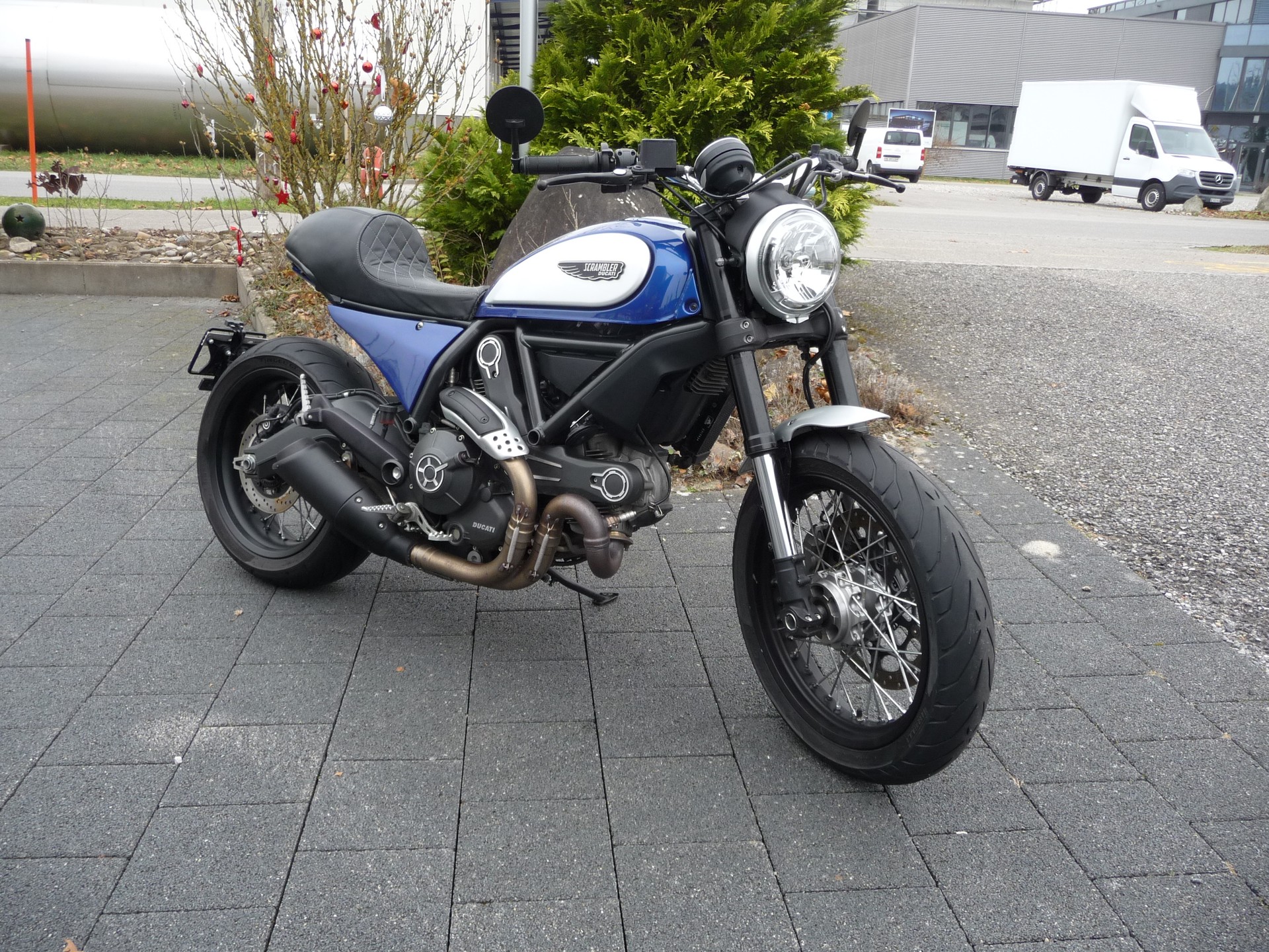 DUCATI Scrambler 800 Classic ABS-image-5