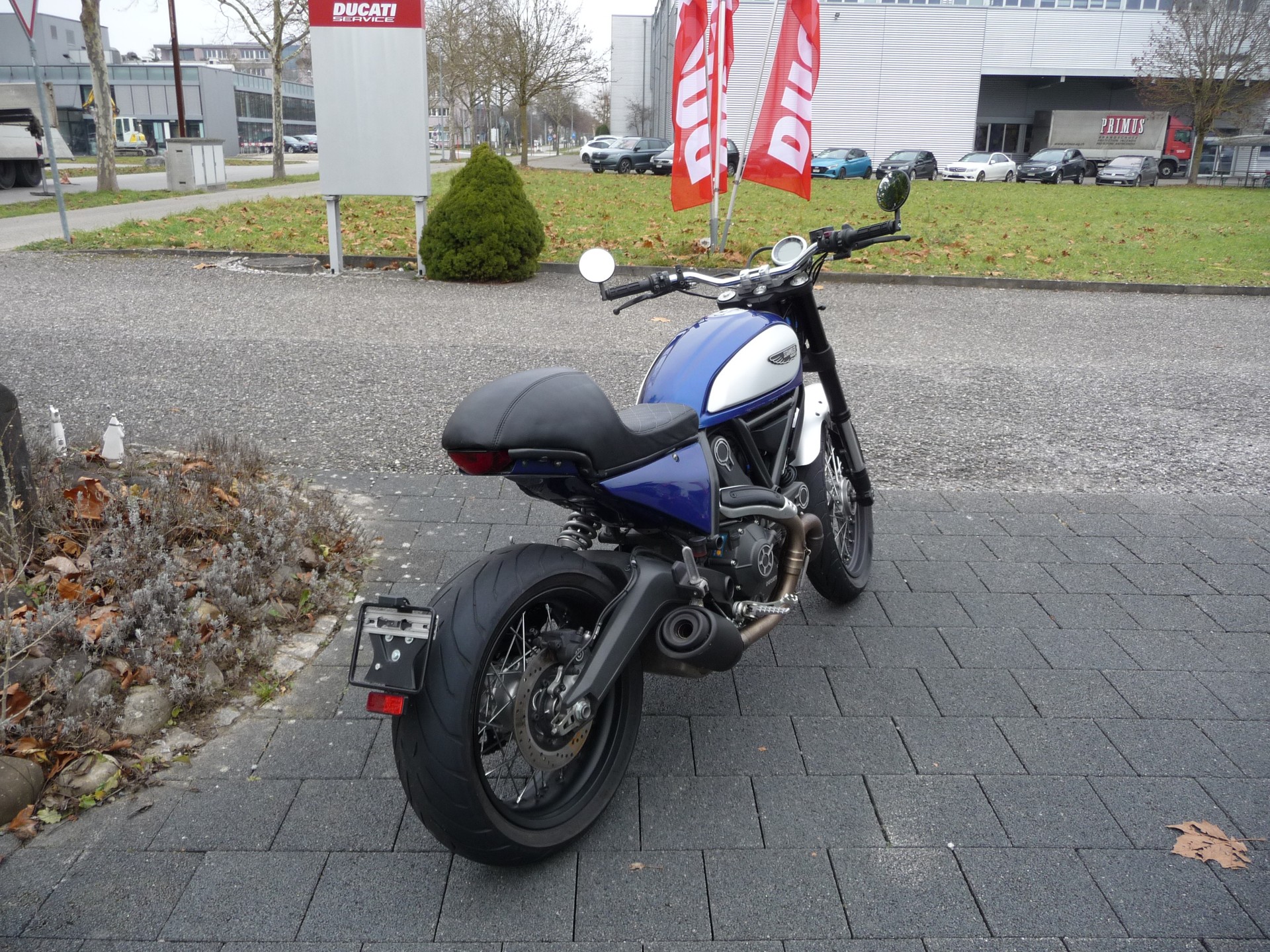 DUCATI Scrambler 800 Classic ABS-showroom-element-3