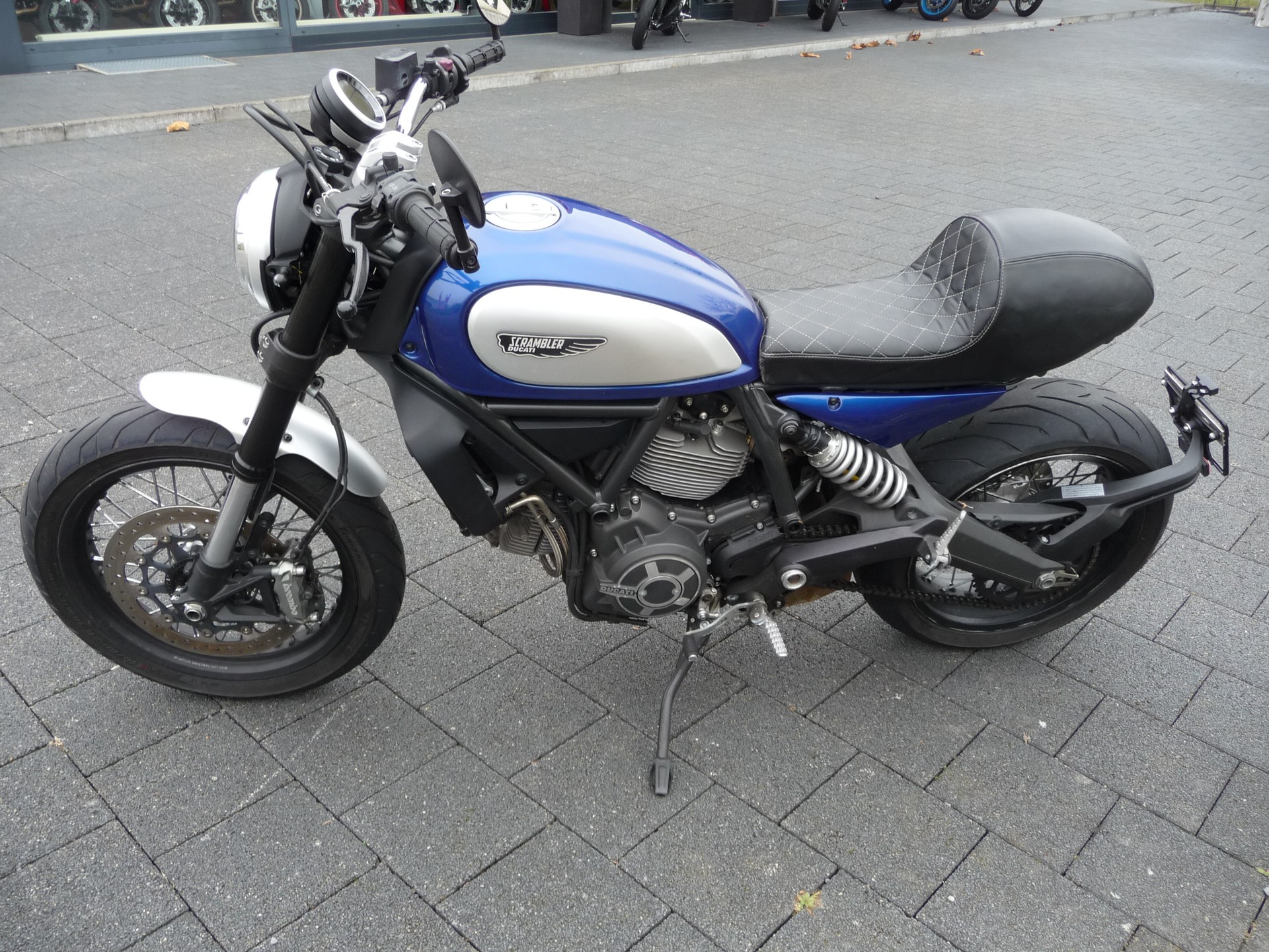 DUCATI Scrambler 800 Classic ABS-image-6
