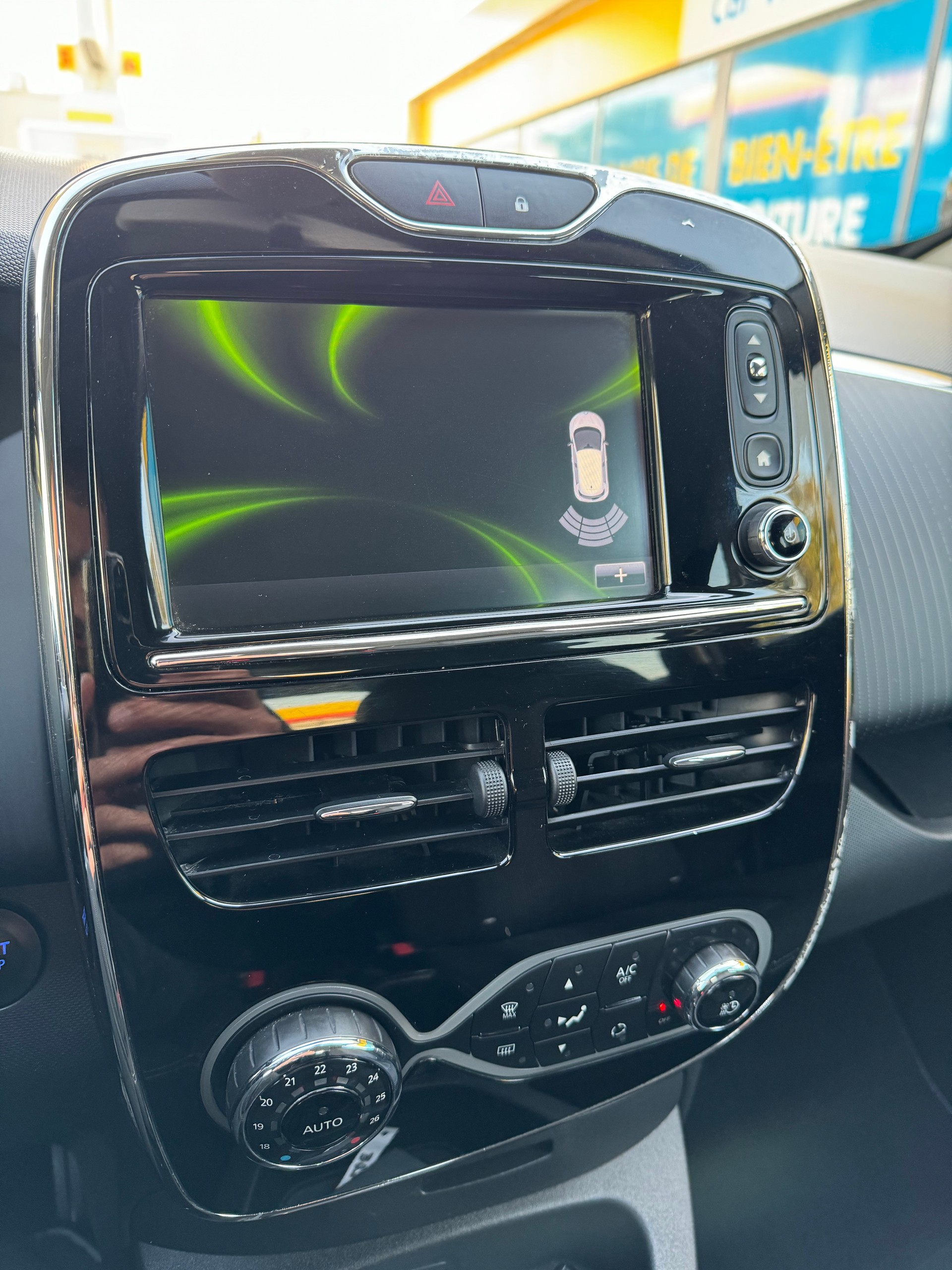 RENAULT Zoe FP Intens R90 (incl. Battery)-image-11