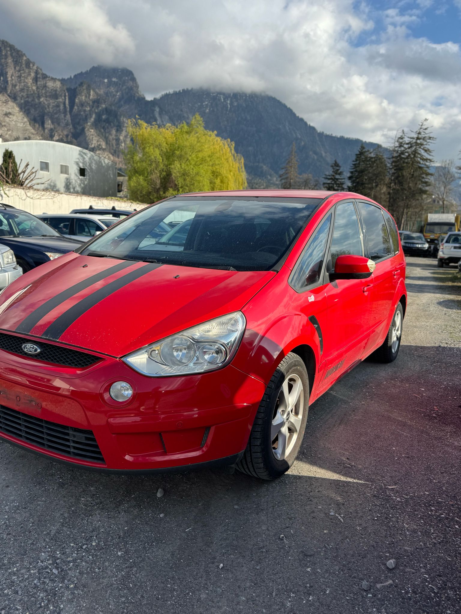 FORD S-Max 2.0i Titanium-image-0