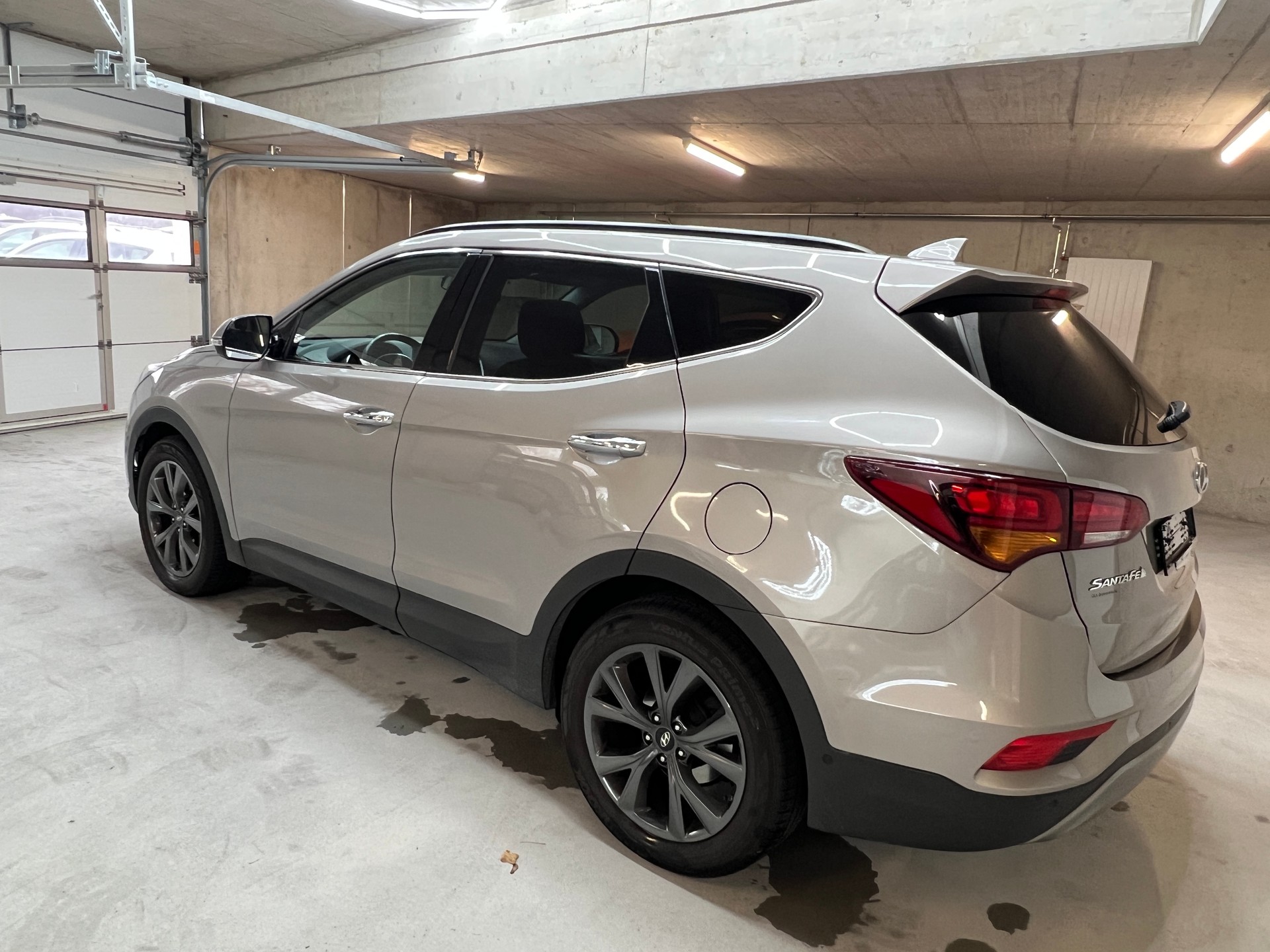 HYUNDAI Santa Fe 2.2 CRDI Amplia 4WD Automatic-image-3