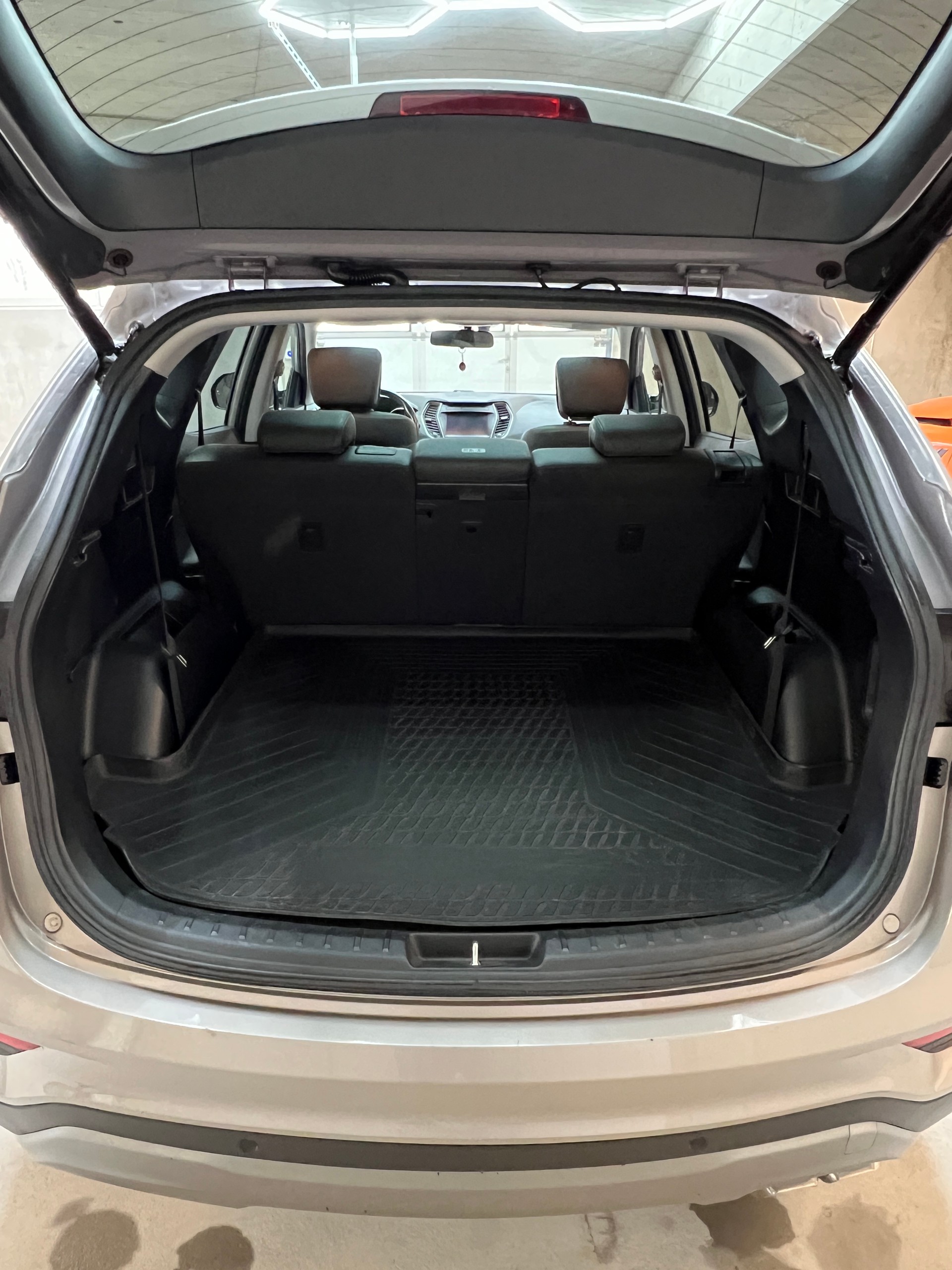 HYUNDAI Santa Fe 2.2 CRDI Amplia 4WD Automatic-image-10