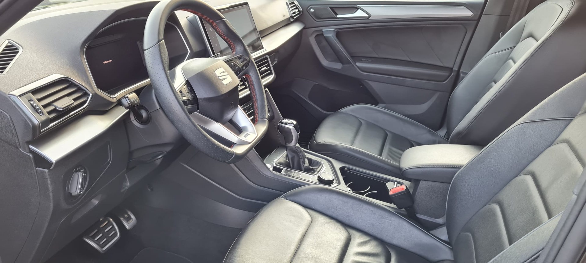 SEAT Tarraco 2.0 TSI 4Drive DSG Hola FR-image-8