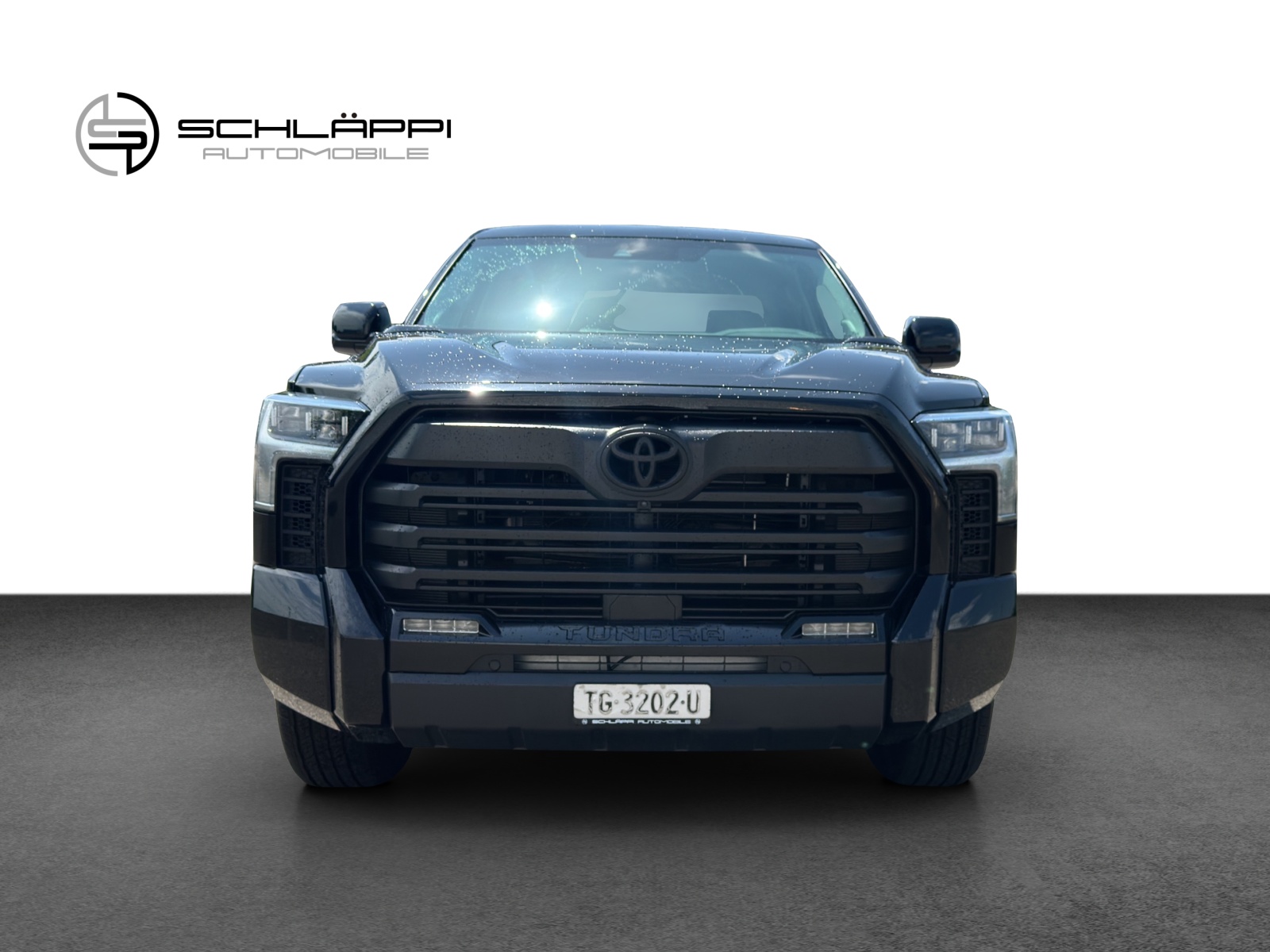 TOYOTA Tundra Limited Hybrid-image-1