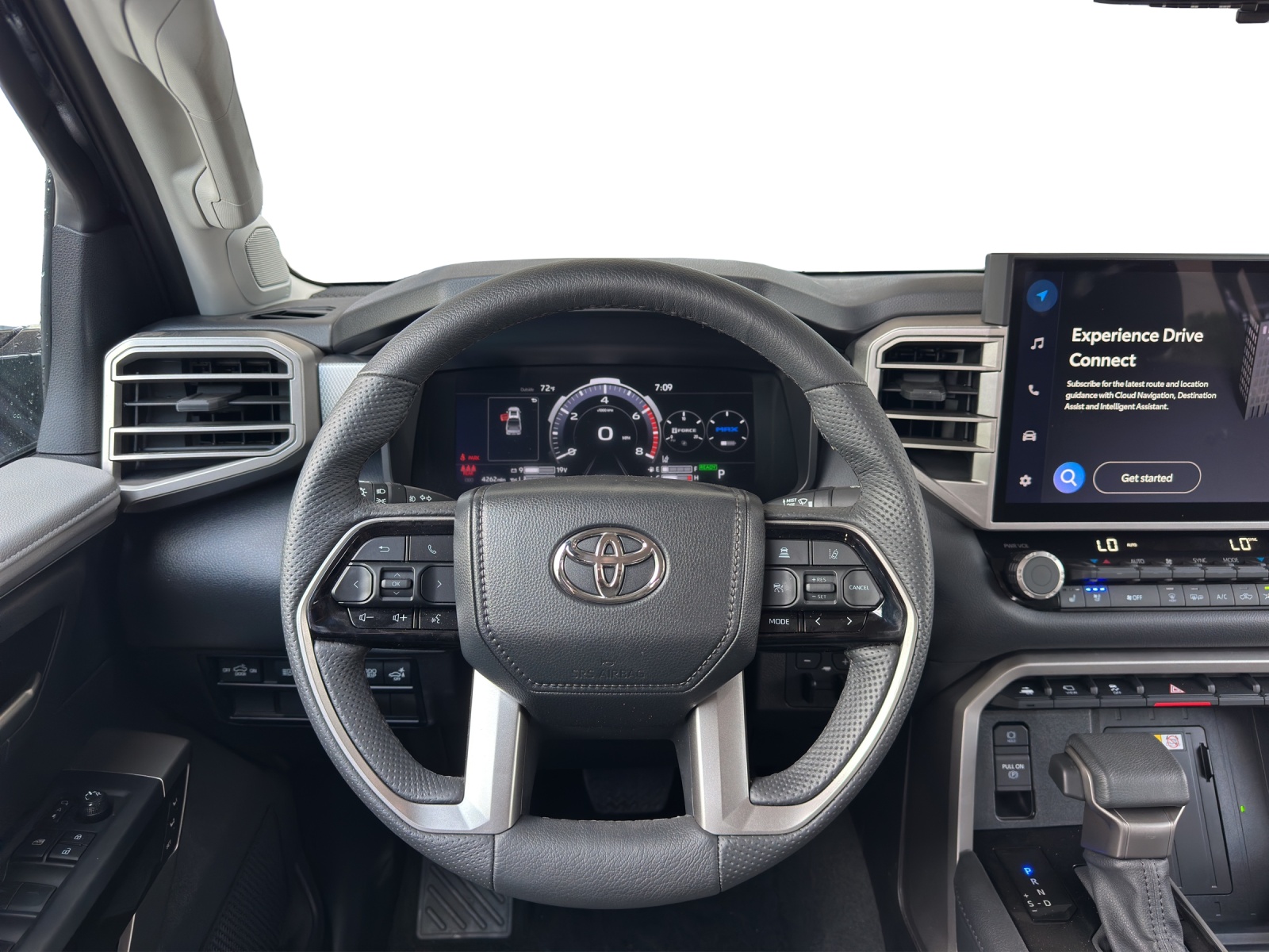 TOYOTA Tundra Limited Hybrid-image-9