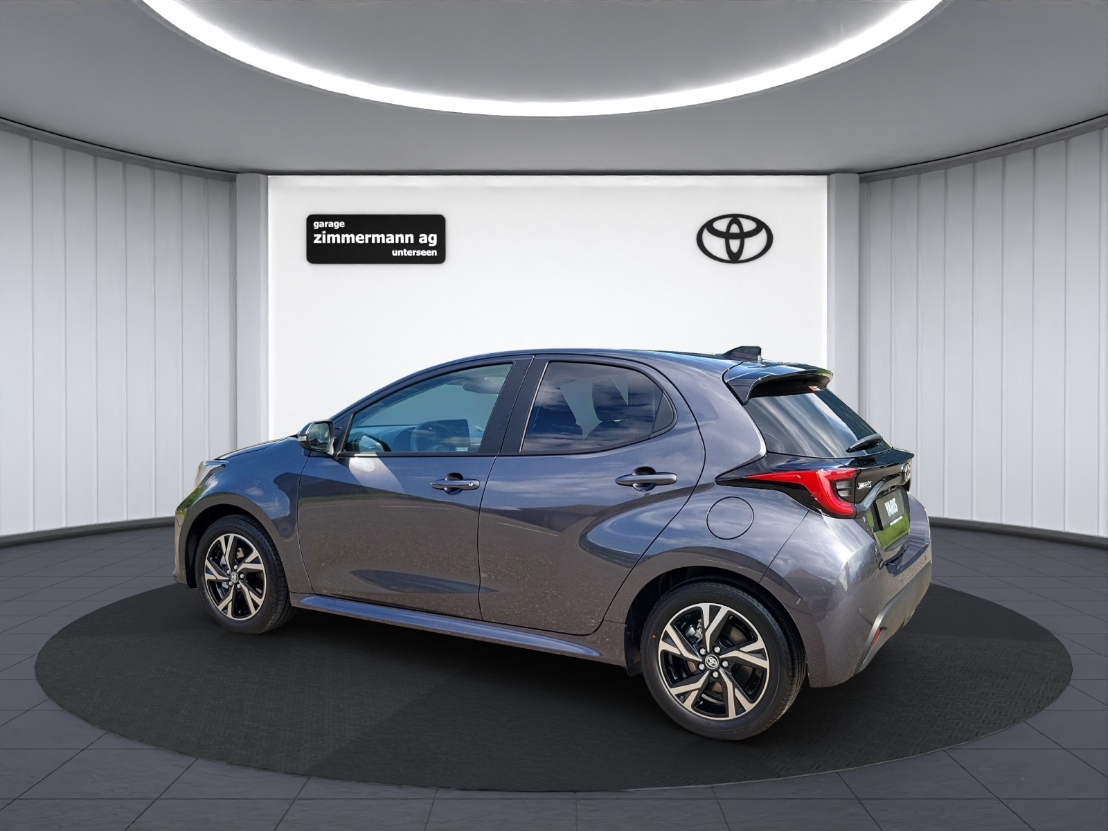 TOYOTA Yaris 1.5 VVT-i HSD Trend-image-8