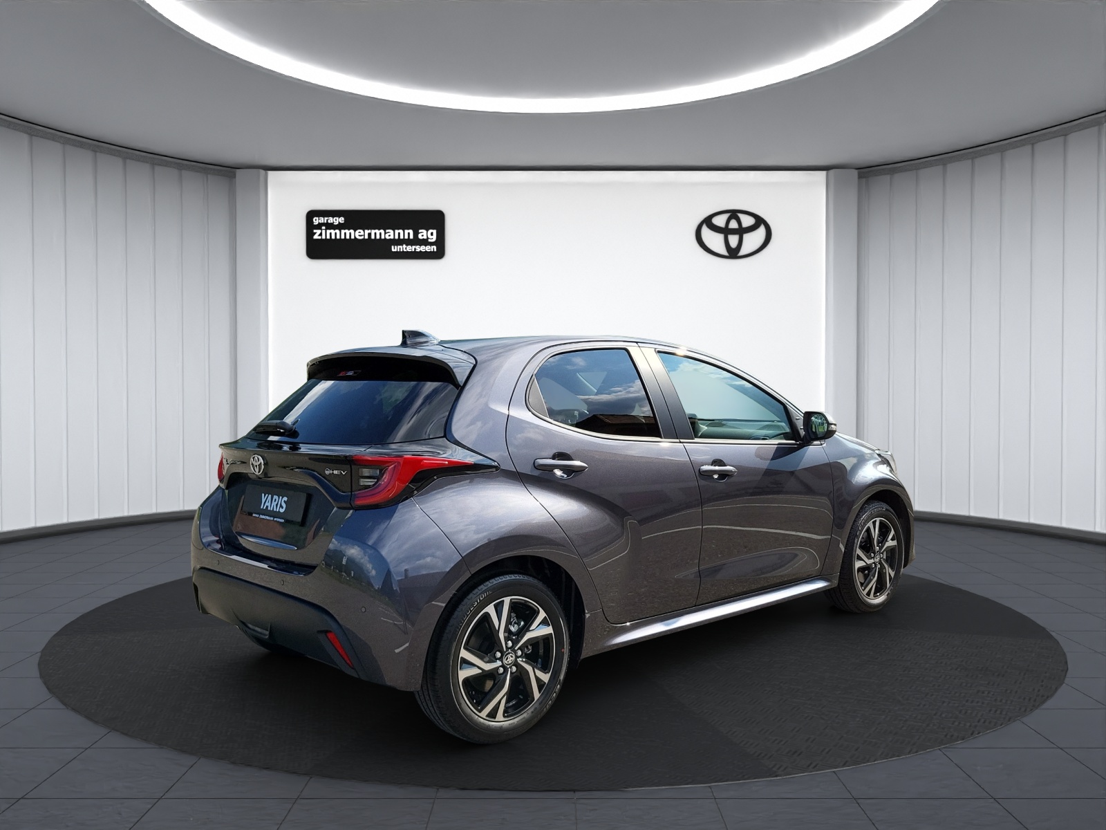 TOYOTA Yaris 1.5 VVT-i HSD Trend-image-5