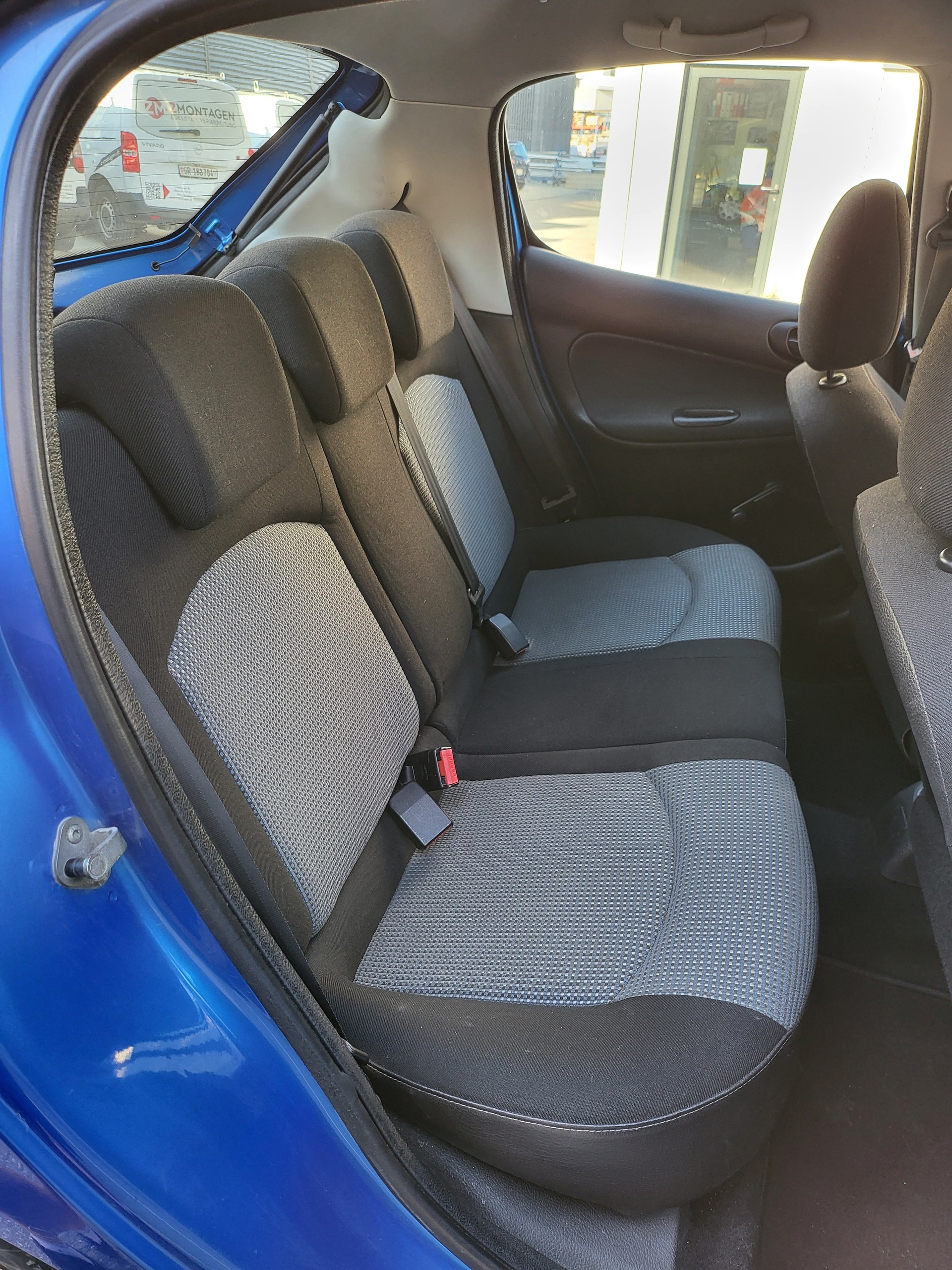 PEUGEOT 206 1.4 16V Premium-image-10