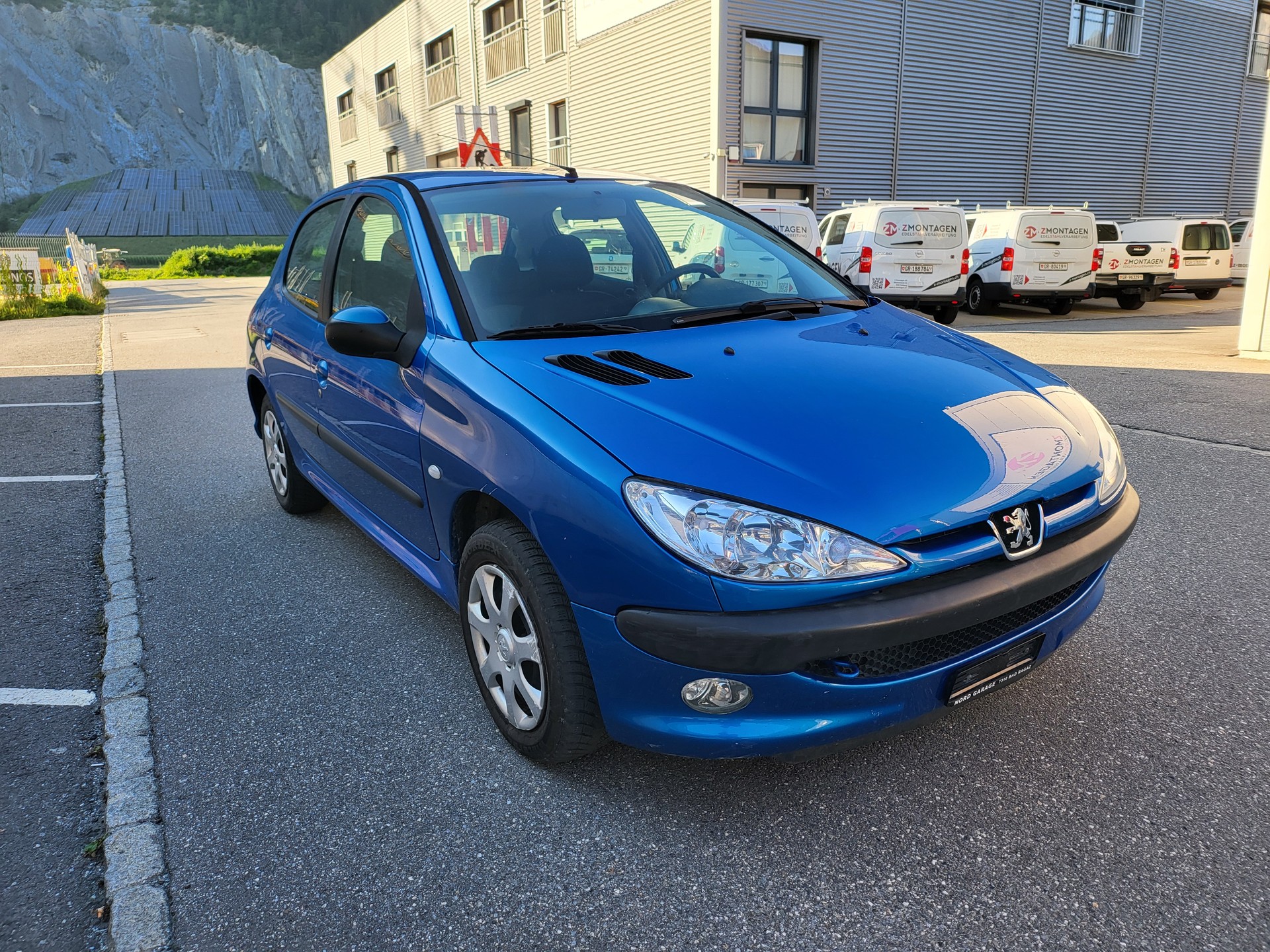 PEUGEOT 206 1.4 16V Premium-image-2
