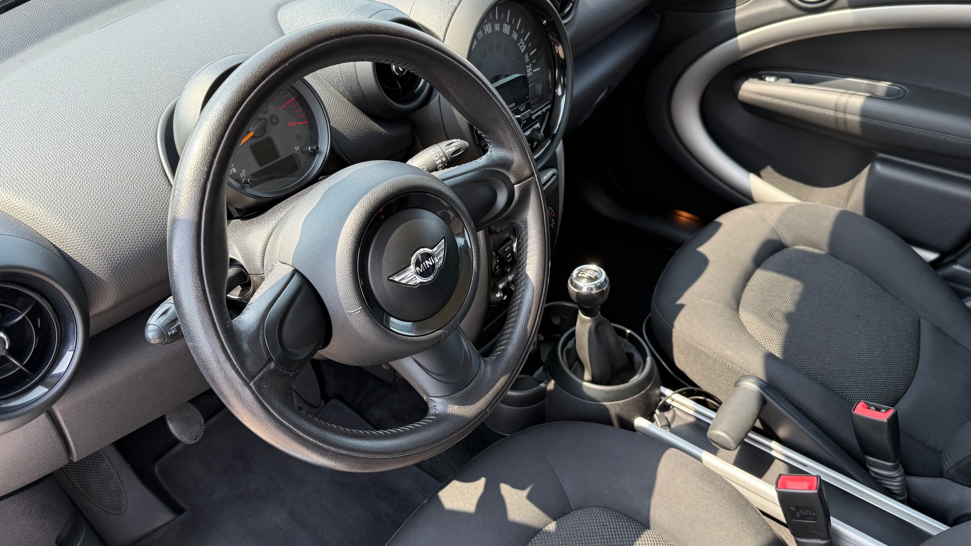 MINI Countryman Cooper ALL4-image-3