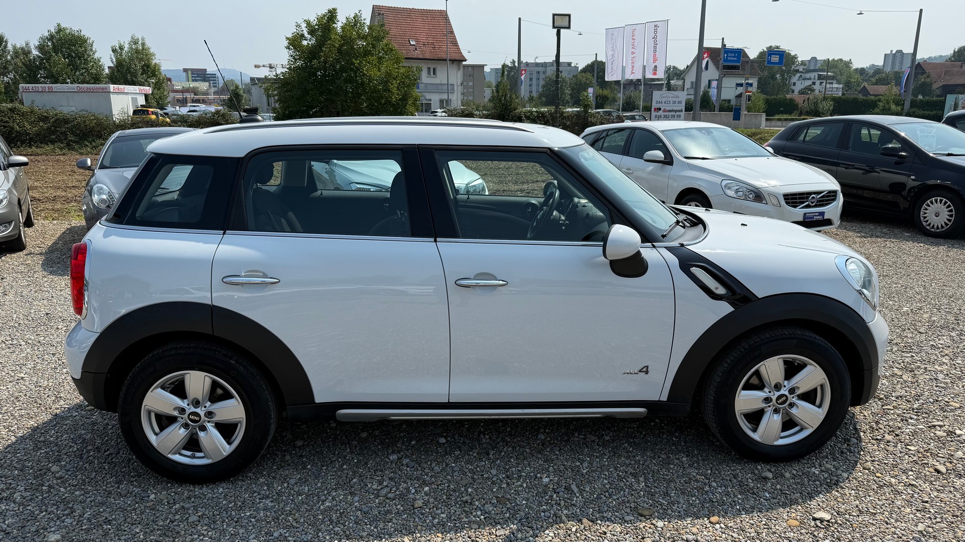 MINI Countryman Cooper ALL4-image-20