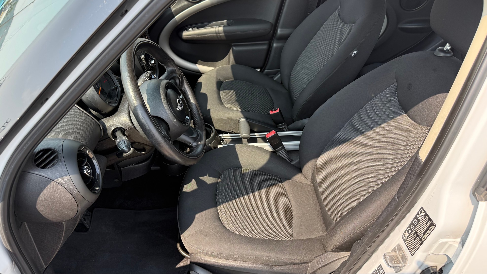 MINI Countryman Cooper ALL4-image-2