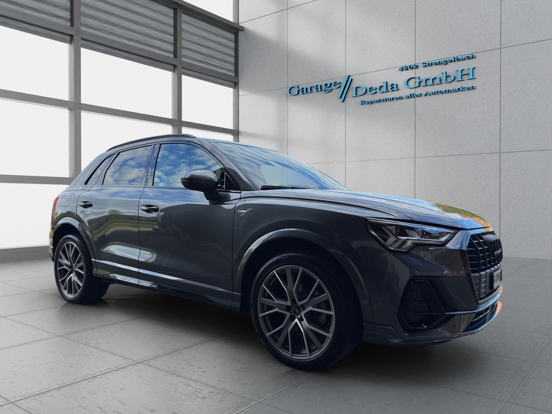 AUDI Q3 35 TFSI S line Attraction S-tronic-image-6