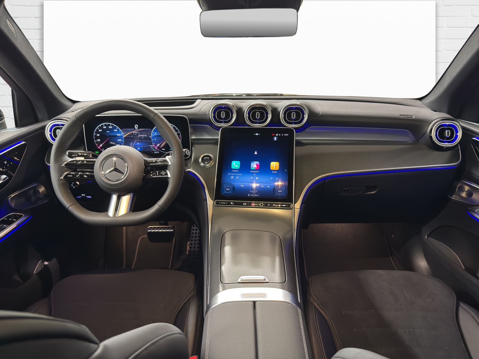 MERCEDES-BENZ GLC 300 AMG Line 4Matic-image-7