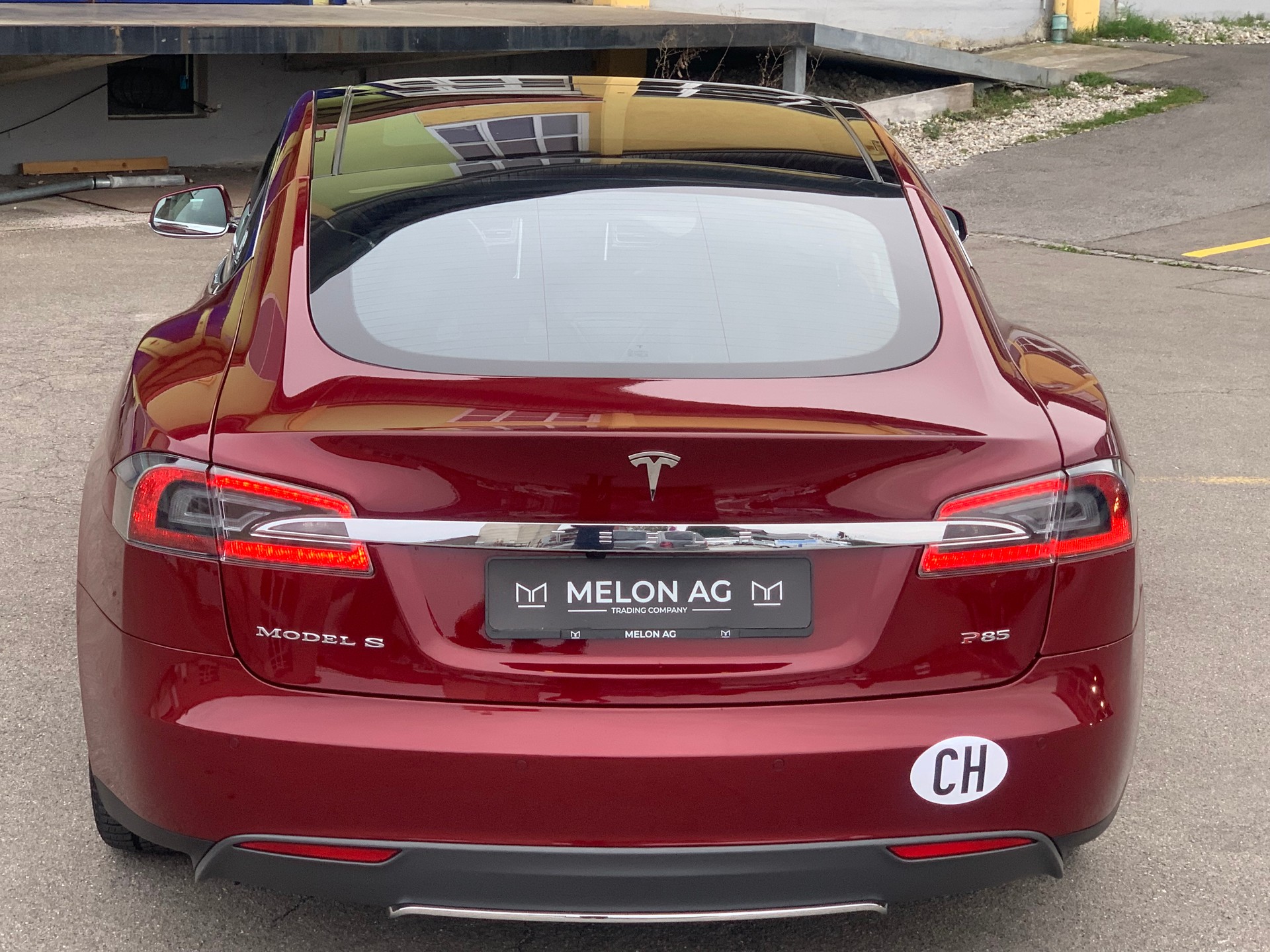 TESLA Model S 85 Signature Performance 85-image-8