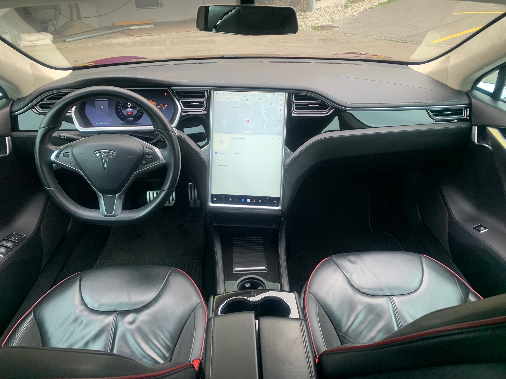 TESLA Model S 85 Signature Performance 85-image-14