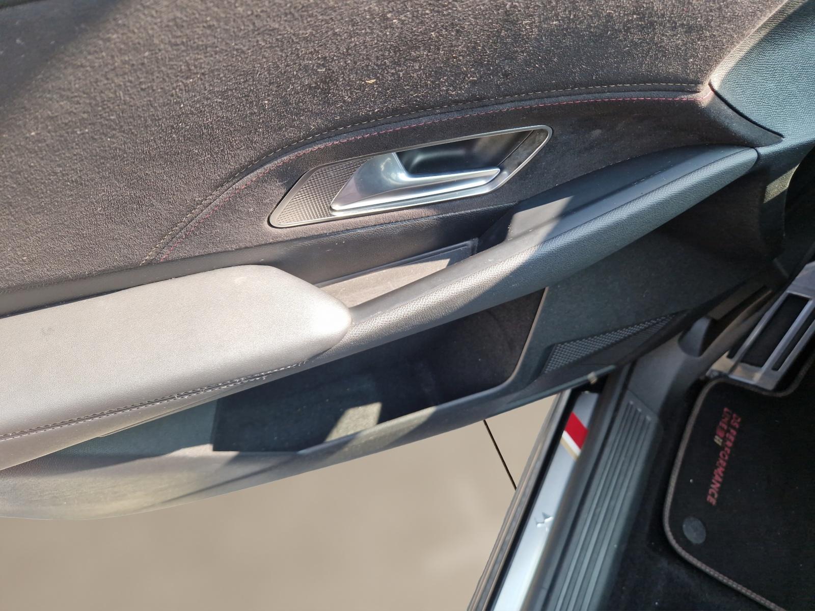 DS AUTOMOBILES 7 1.6 E-Tense Ligne Noire 4x4-image-16