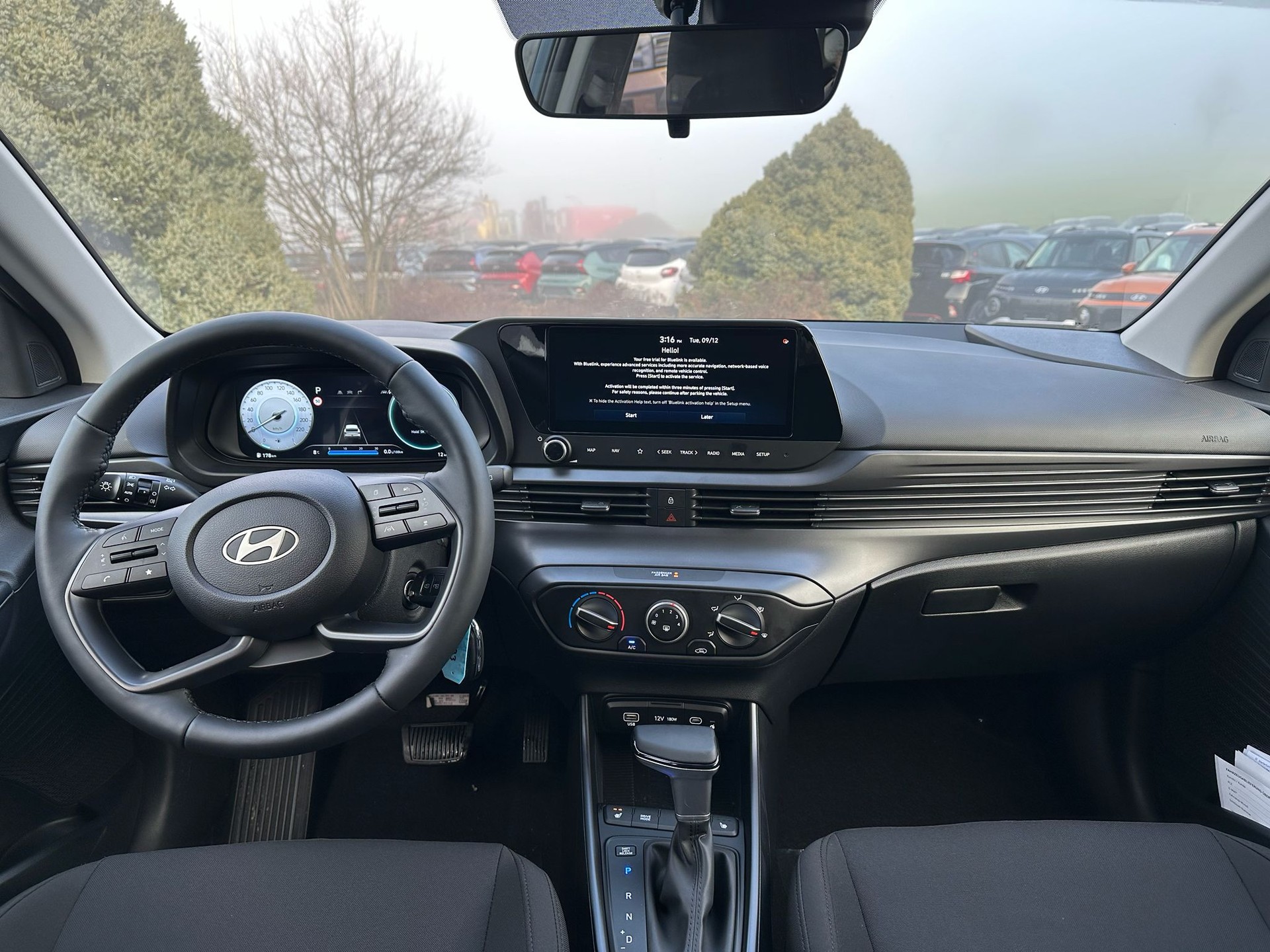 HYUNDAI i20 1.0 T-GDi Amplia DCT-image-11